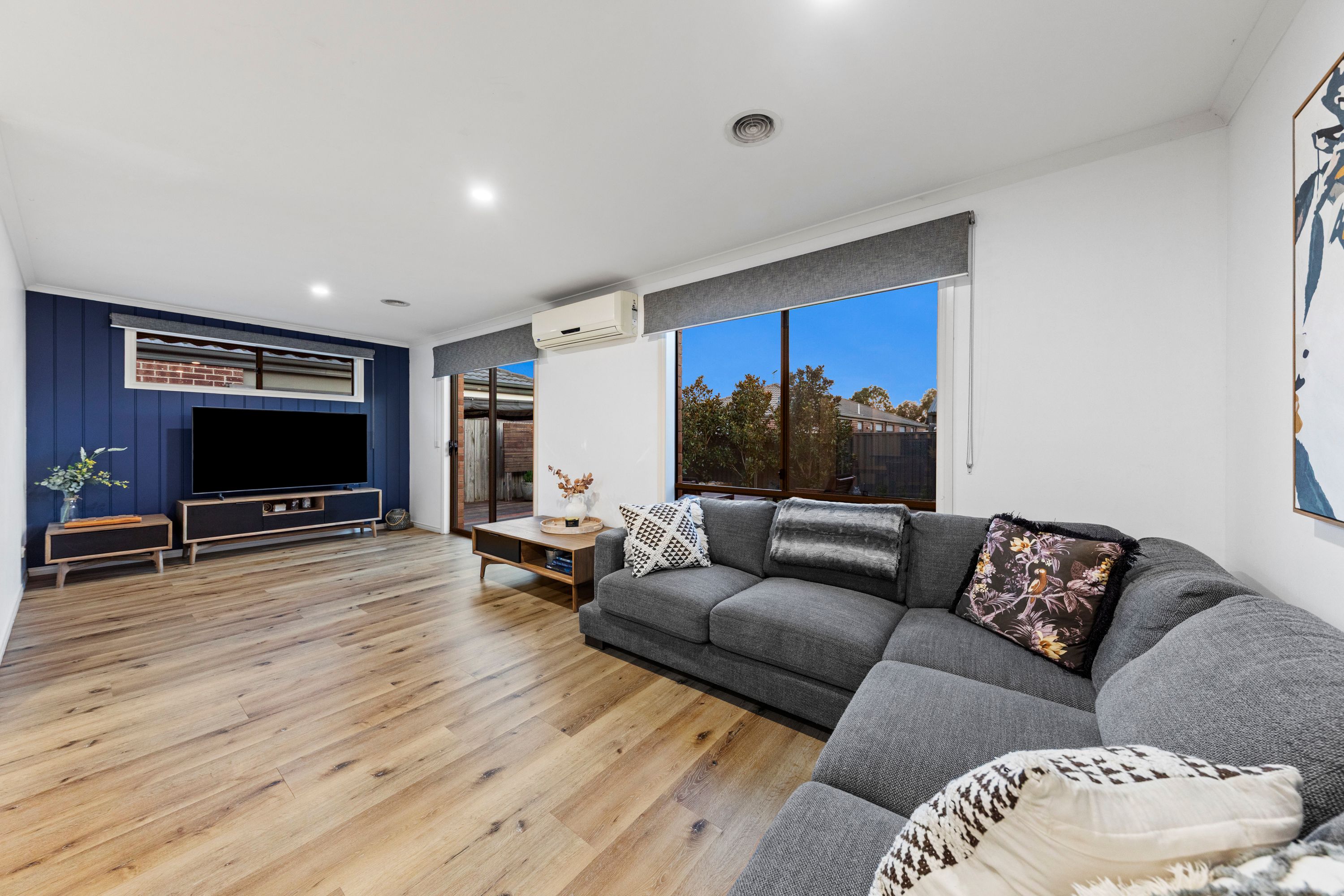 83 Melissa Way — photo 8 of 30