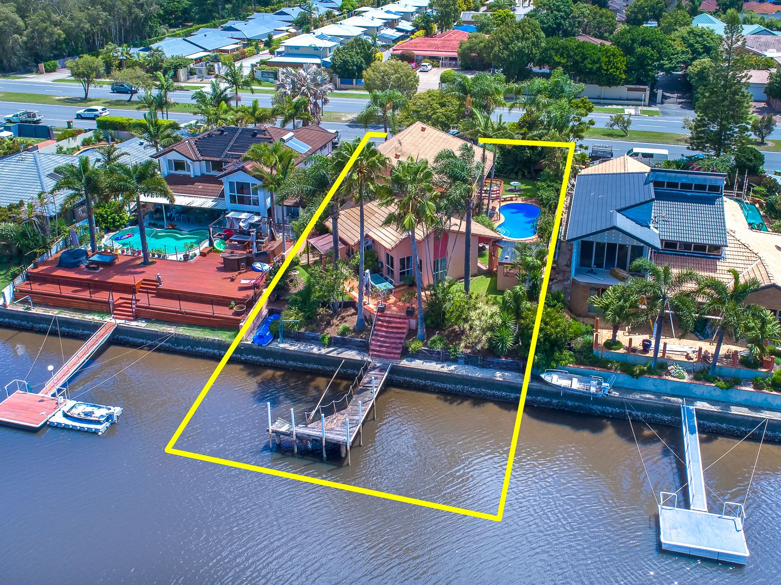 440 Oxley Drive, Runaway Bay, QLD 4216