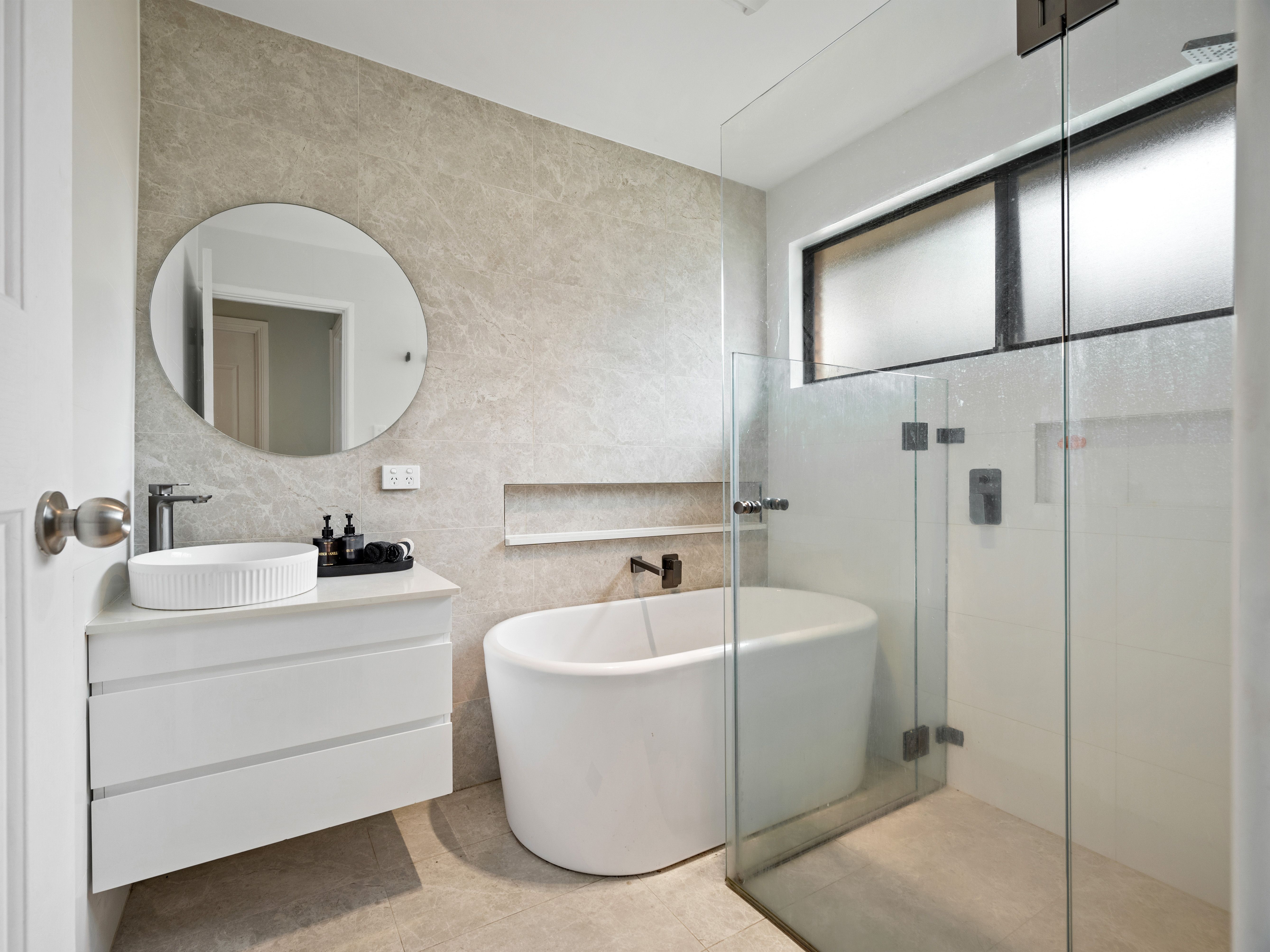 111 Richmond Road, Cambridge Park, NSW