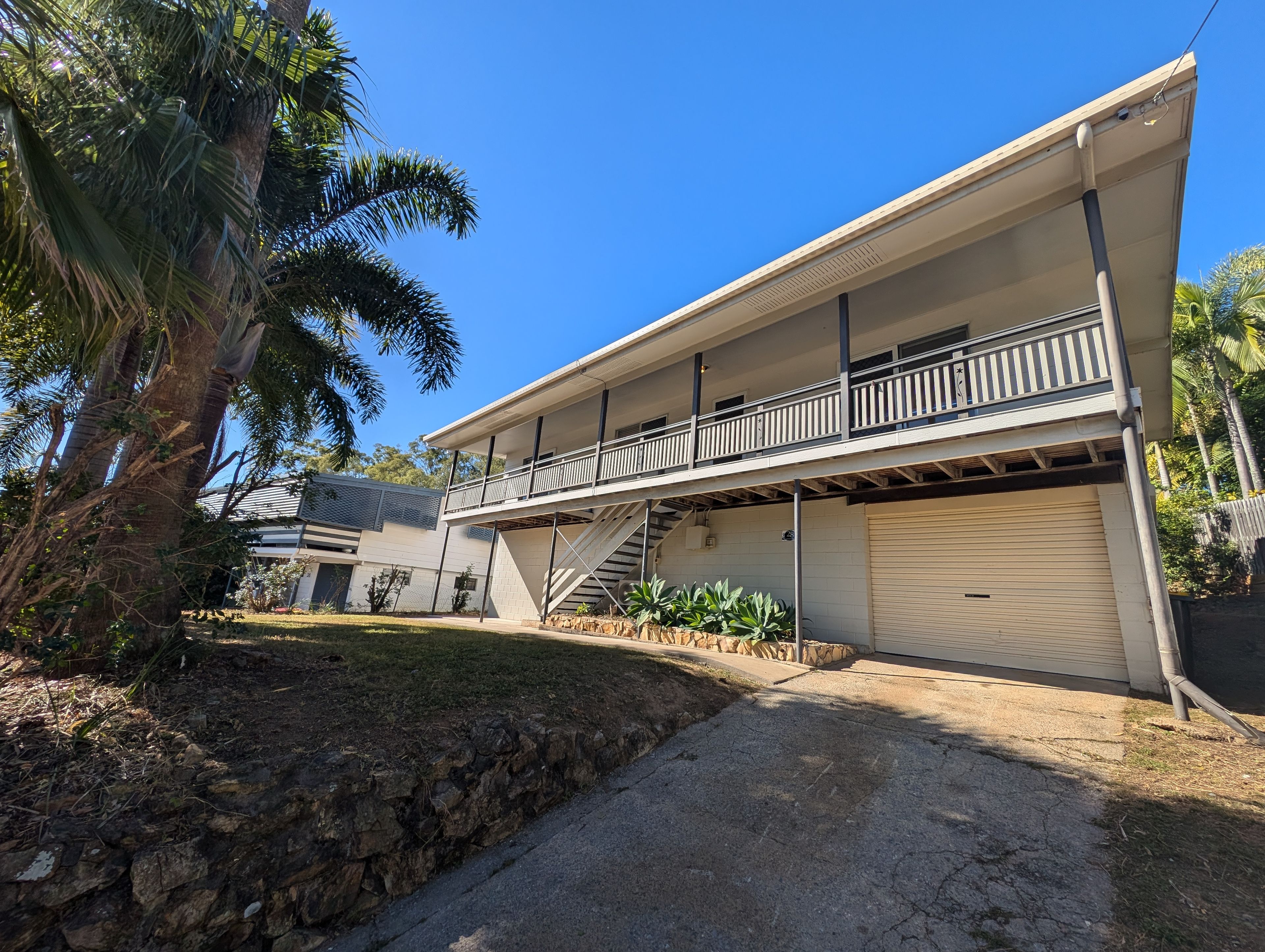 28 Illawarra Drive, Kin Kora QLD 4680