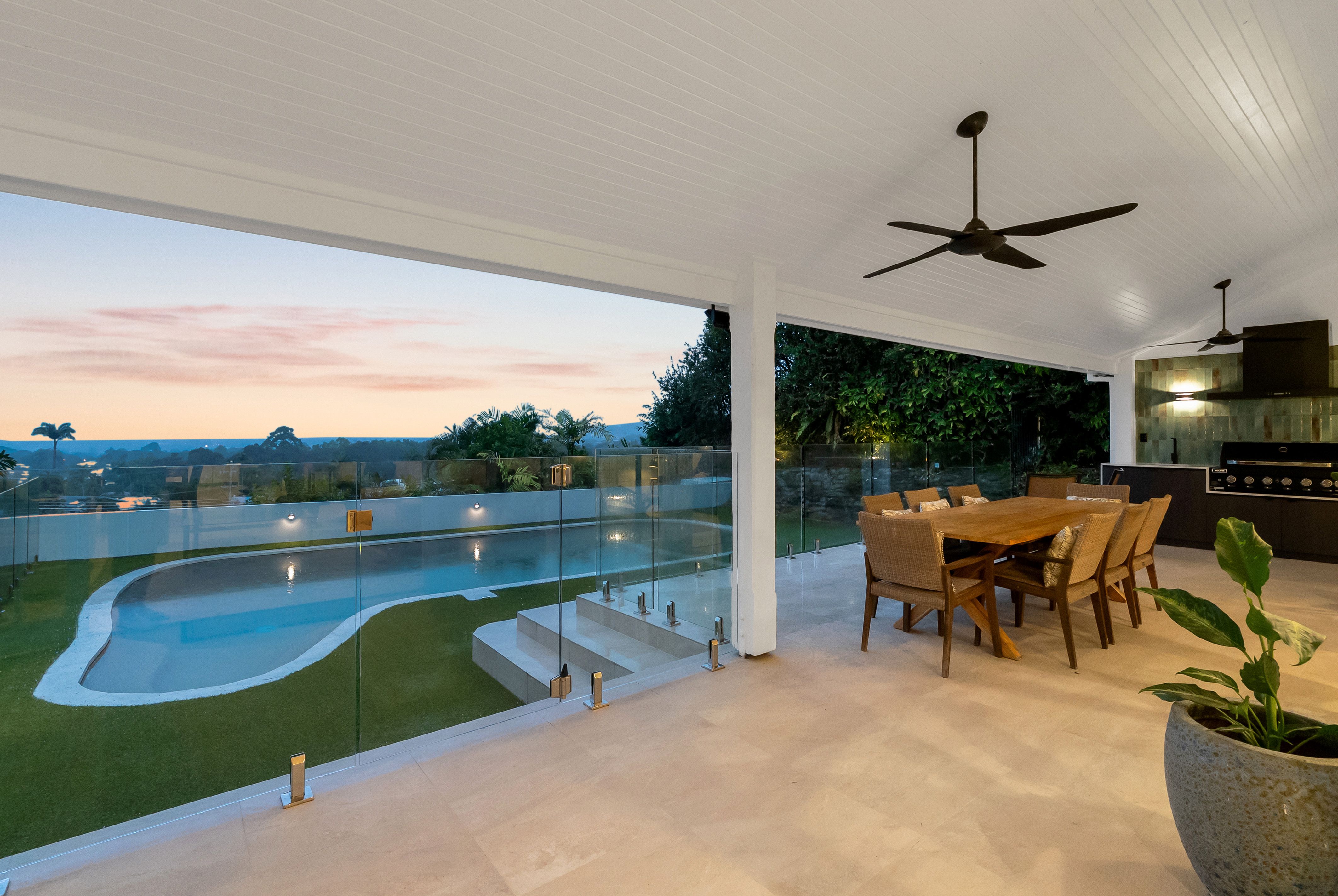 118 Nolan Street, Whitfield, QLD 4870