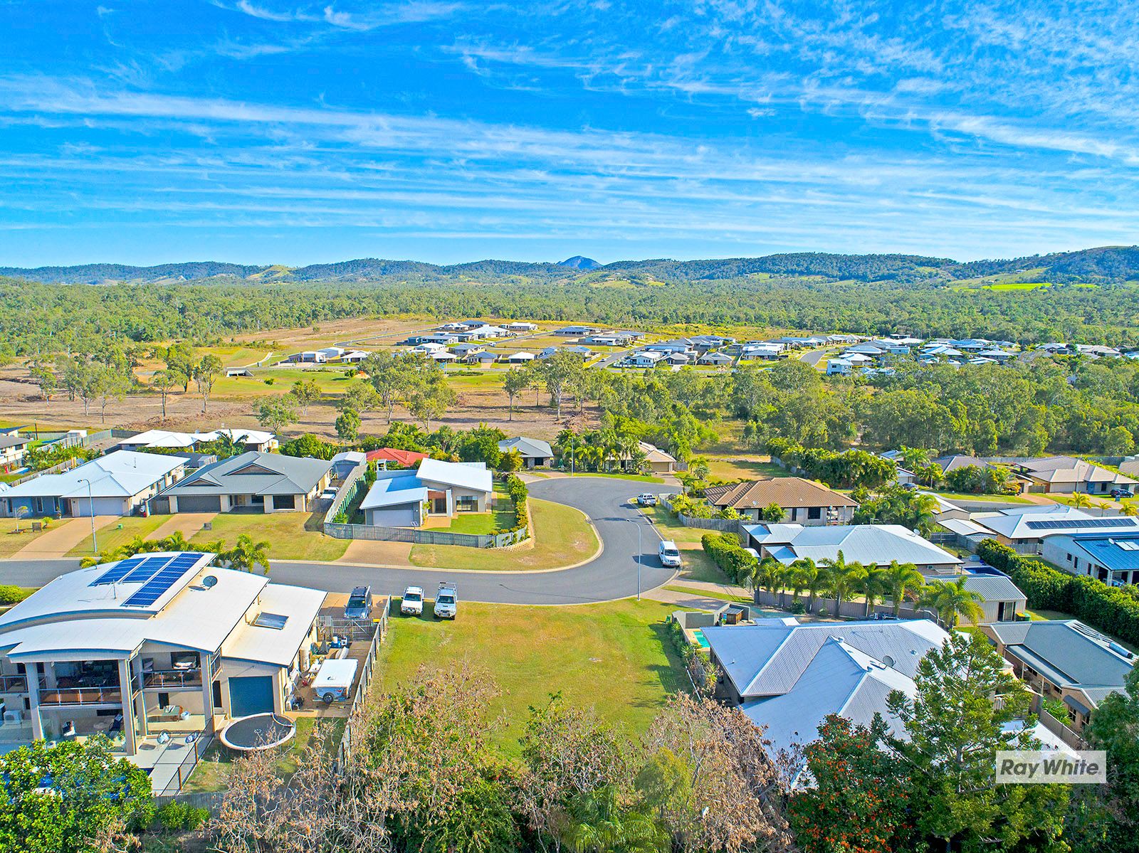 16 Jordan Avenue, Lammermoor, QLD 4703