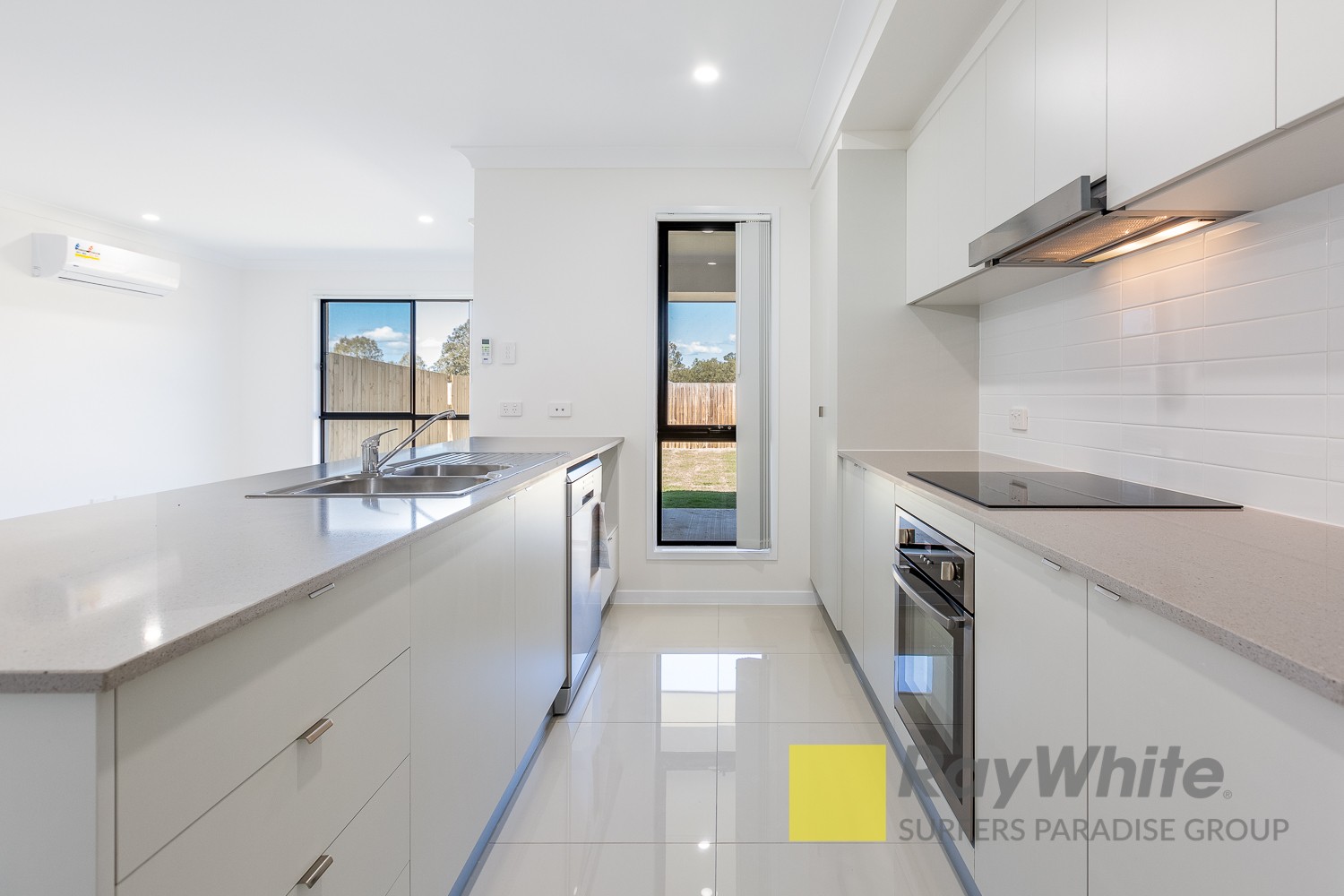 1/64 Locke Crescent, Redbank Plains, QLD 4301