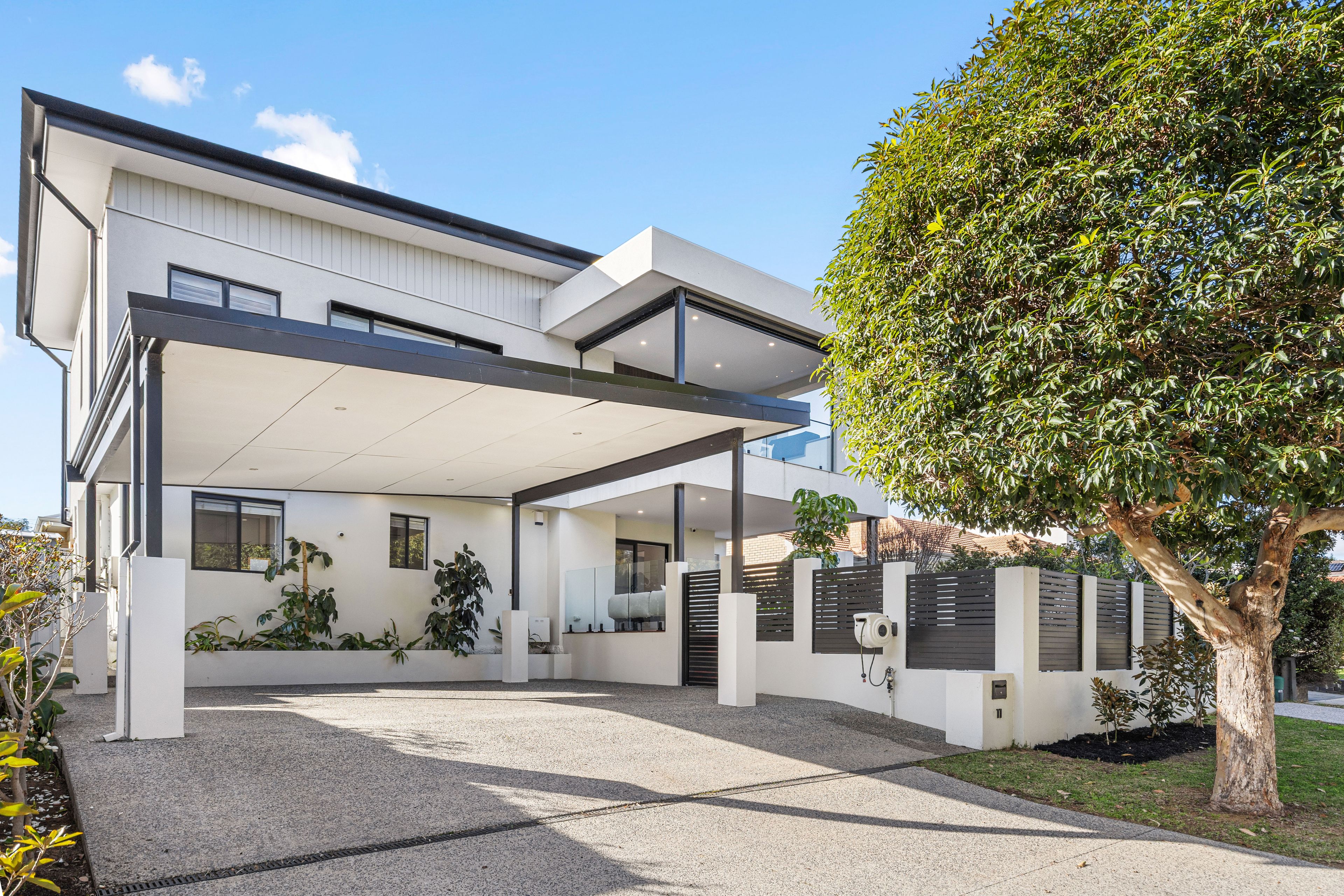 11 Bartlett Crescent, Karrinyup, WA 6018