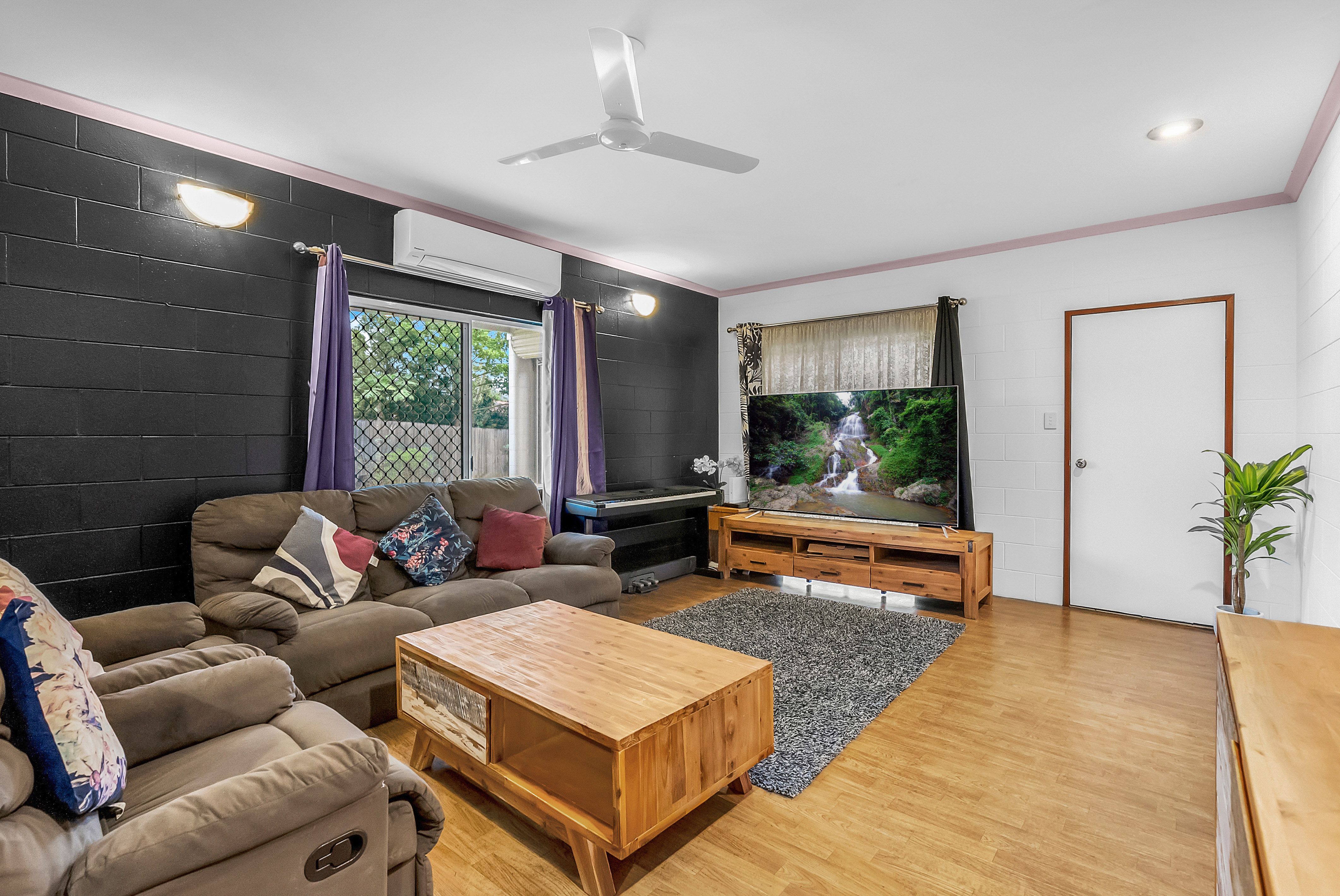 14 Adonis Street — photo 4 of 12