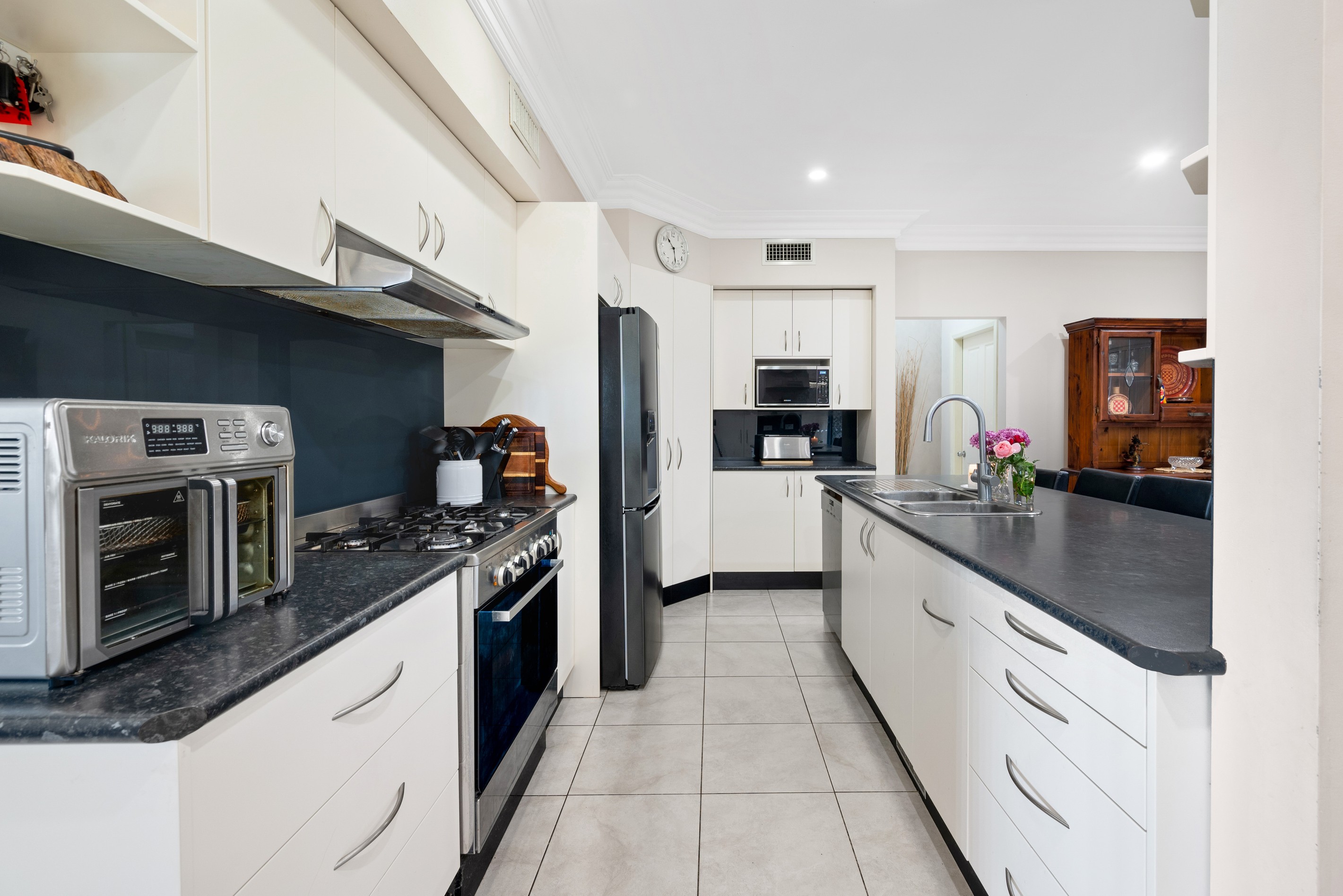 12 Linum Street, Macquarie Fields, NSW 2564