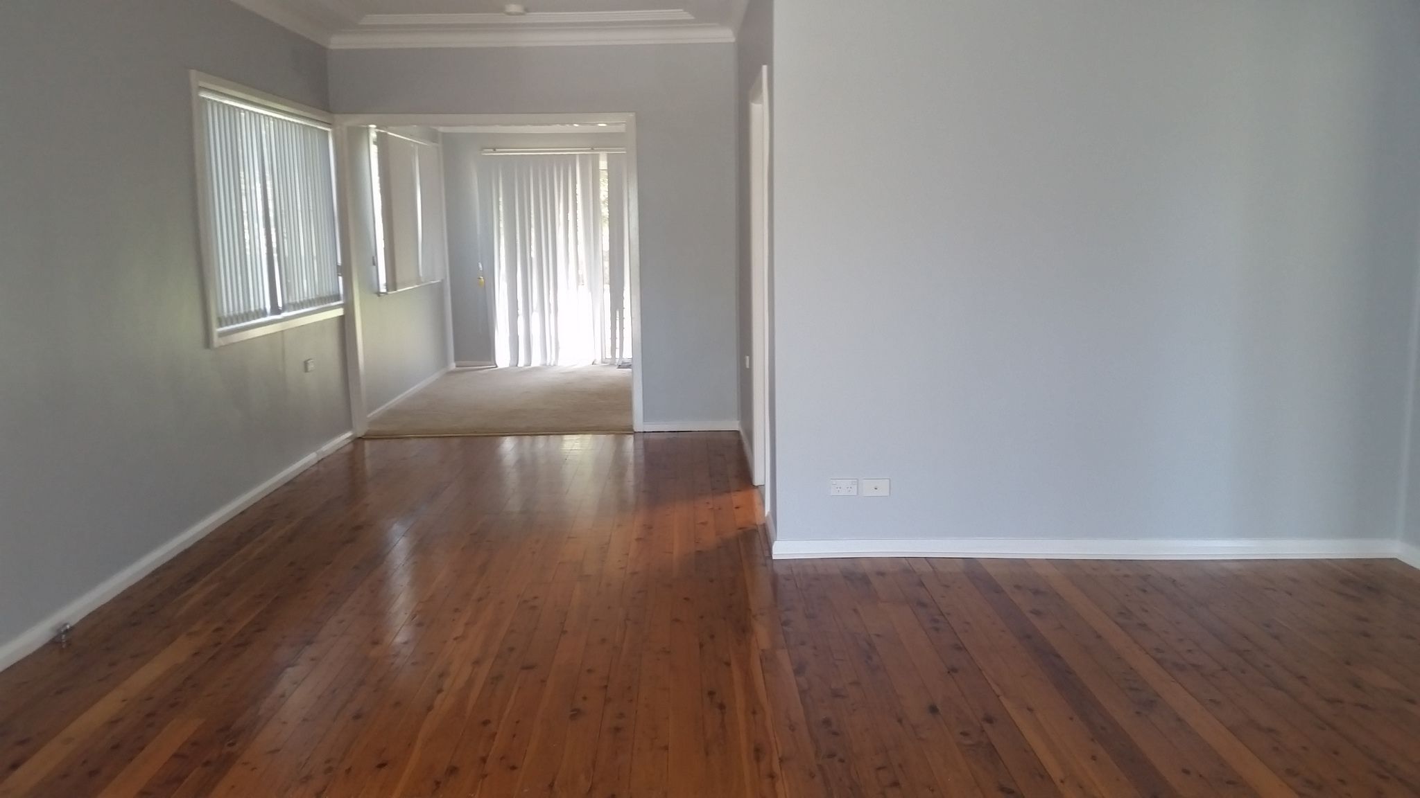 4 Grandview, Lake Heights, NSW 2502