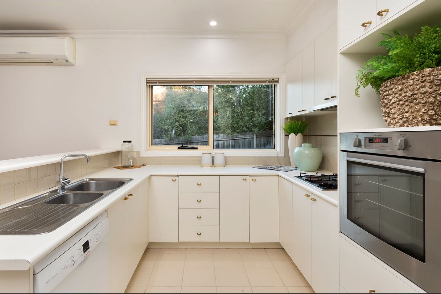 30 Ray Drive, Balwyn North, VIC 3104