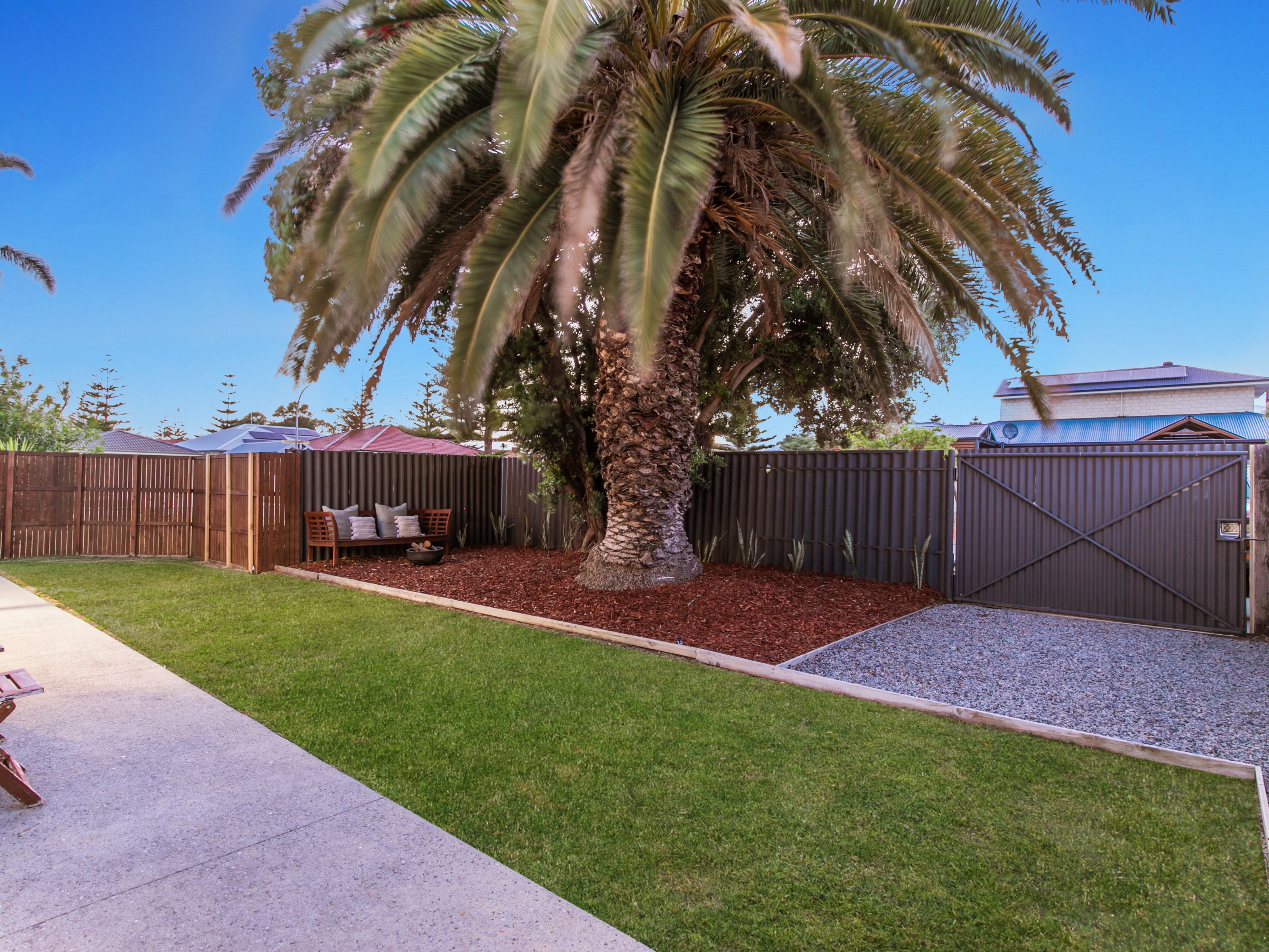 33 Pollard Way, Warnbro, WA 6169