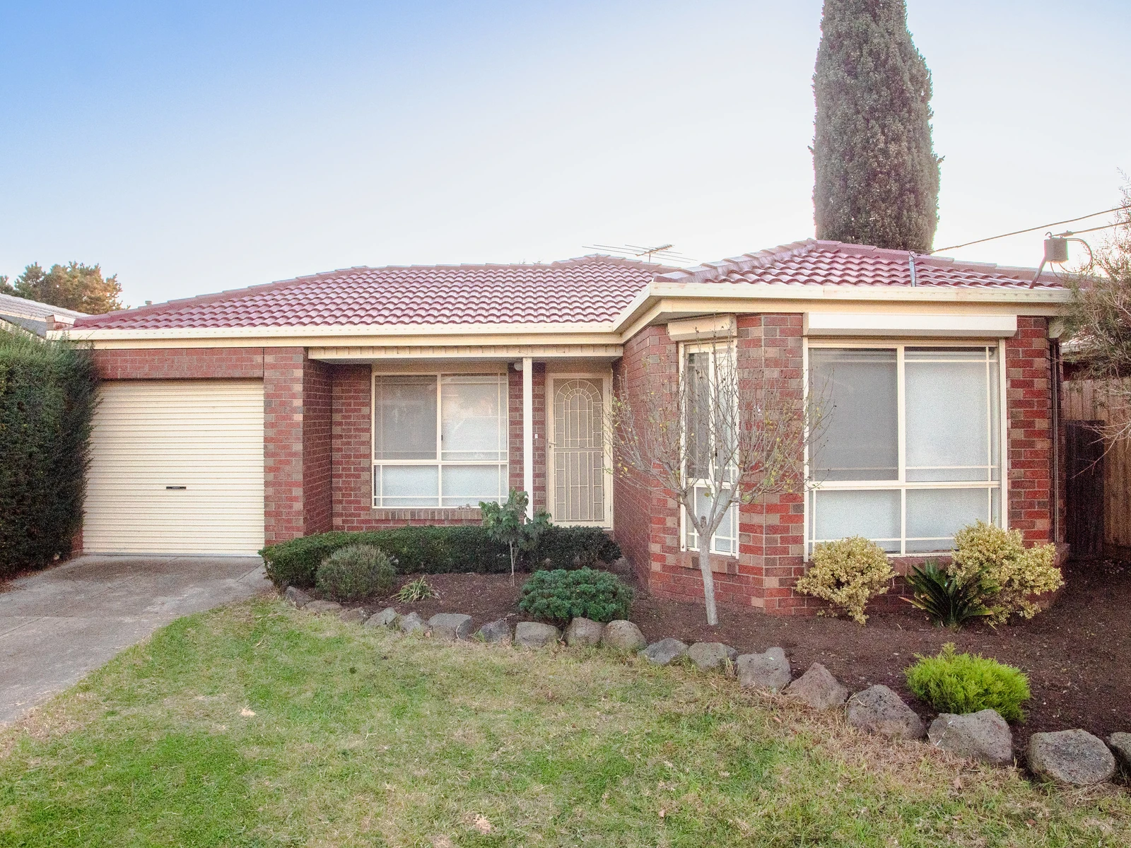 5 Emery Court, Altona Meadows, VIC 3028