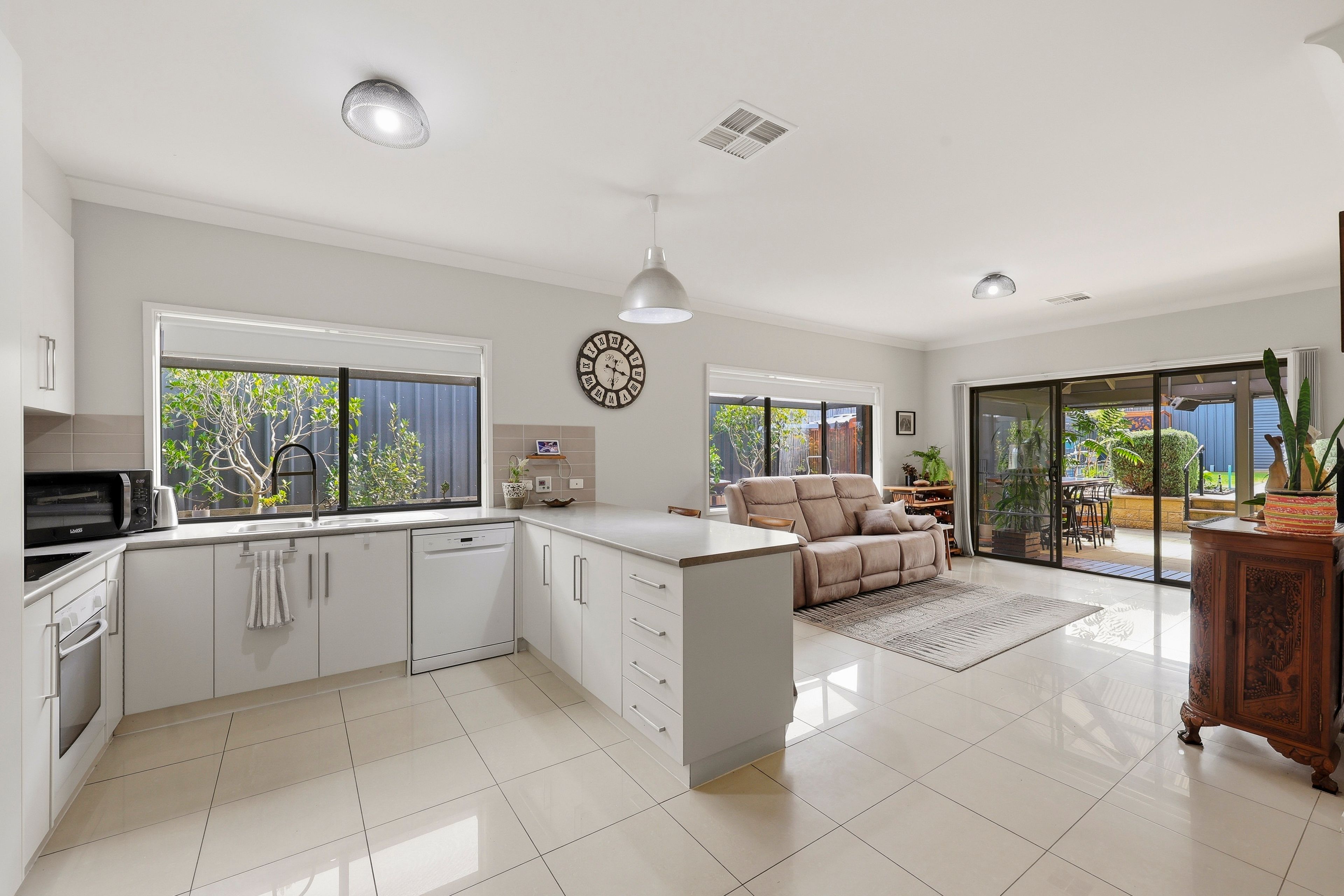 7 Sweetman Avenue, Encounter Bay, SA 5211