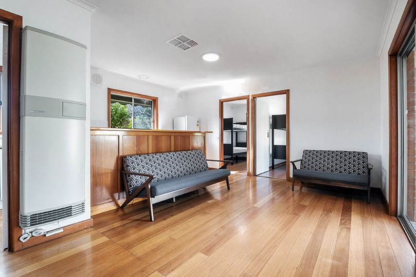 2 Clunes Street — photo 4 of 16