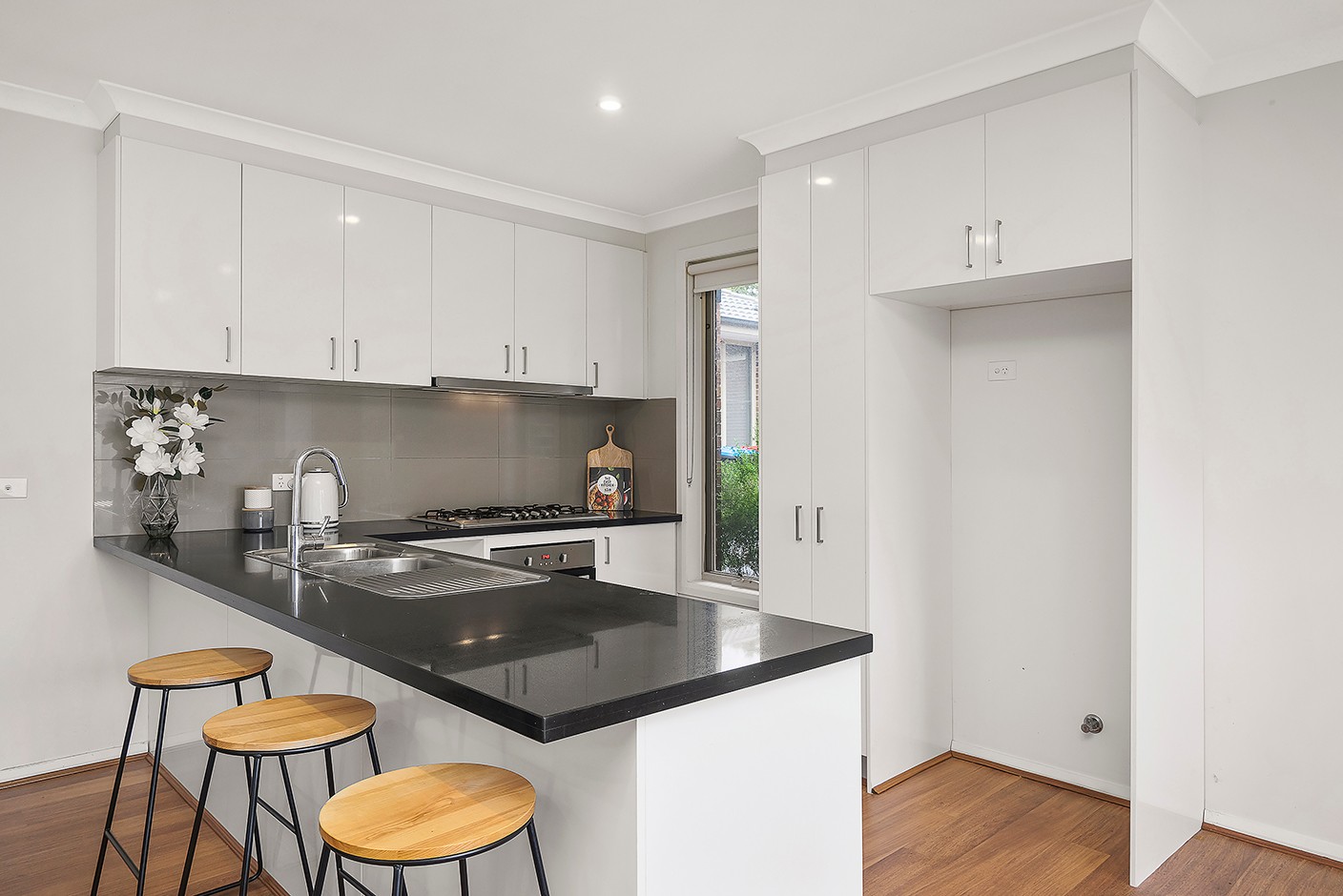 2/28 Sinclair Road, Bayswater, VIC 3153