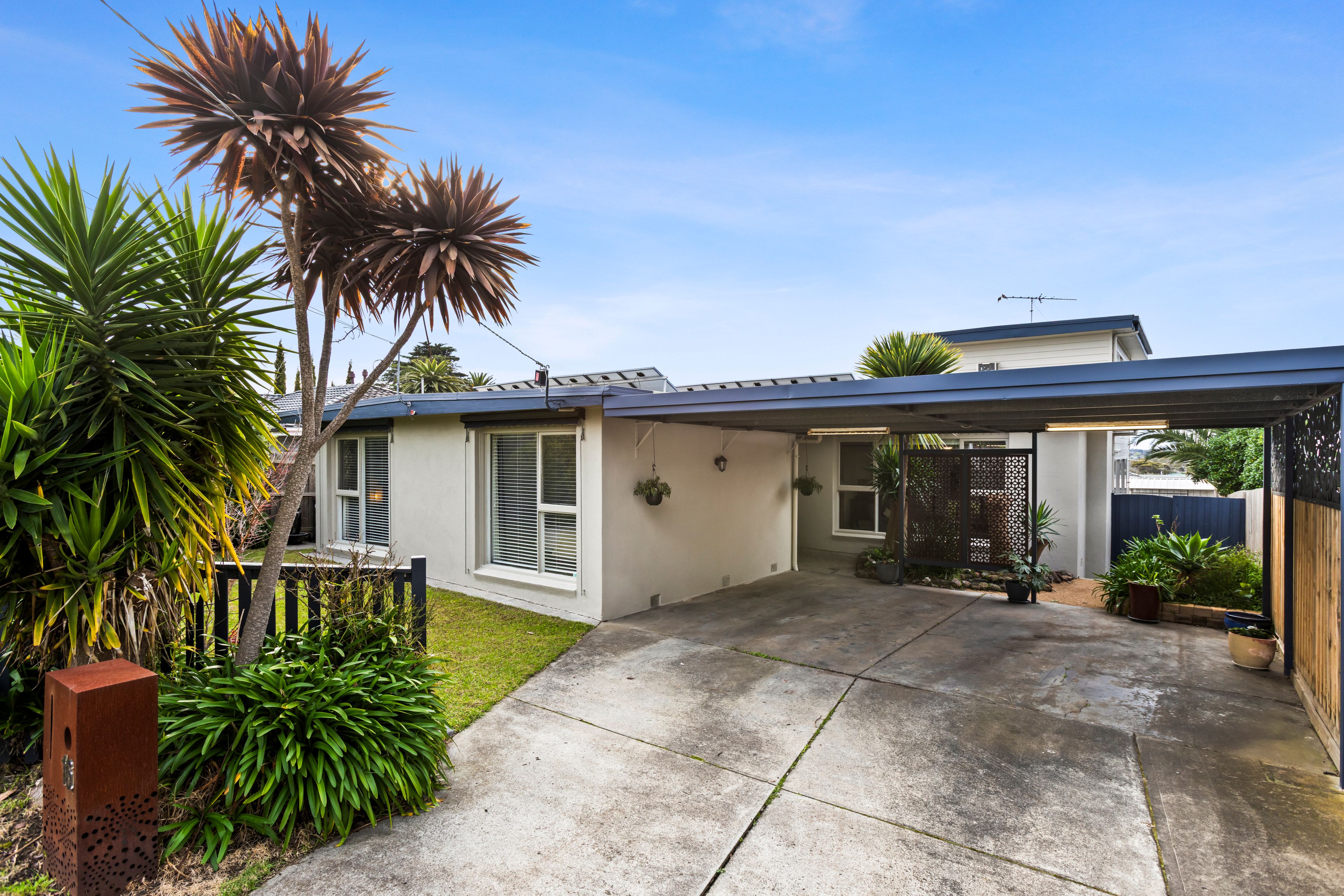 16 Kana Street — photo from Ray White Highton