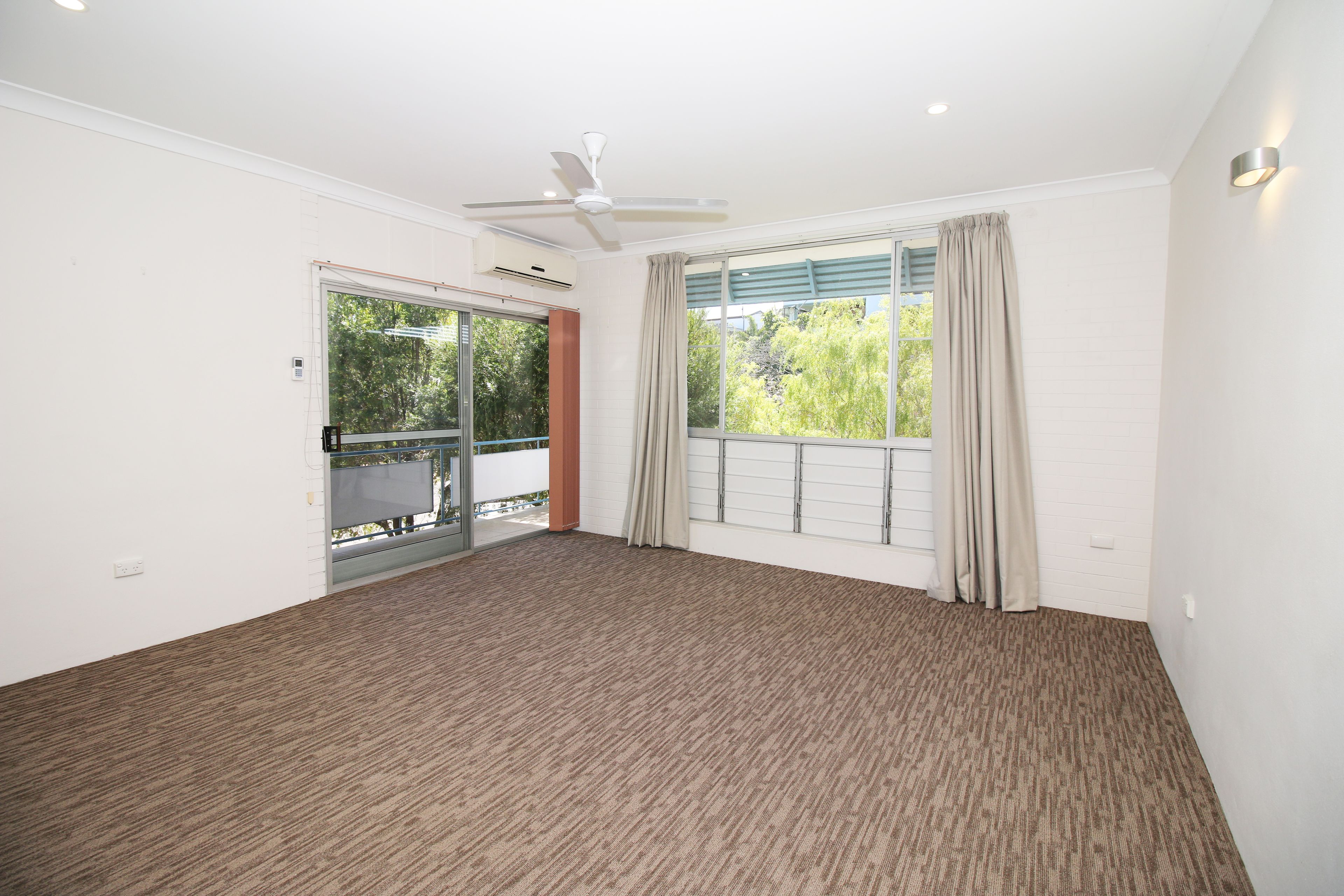 8/2 Victoria Street, Townsville City, QLD 4810