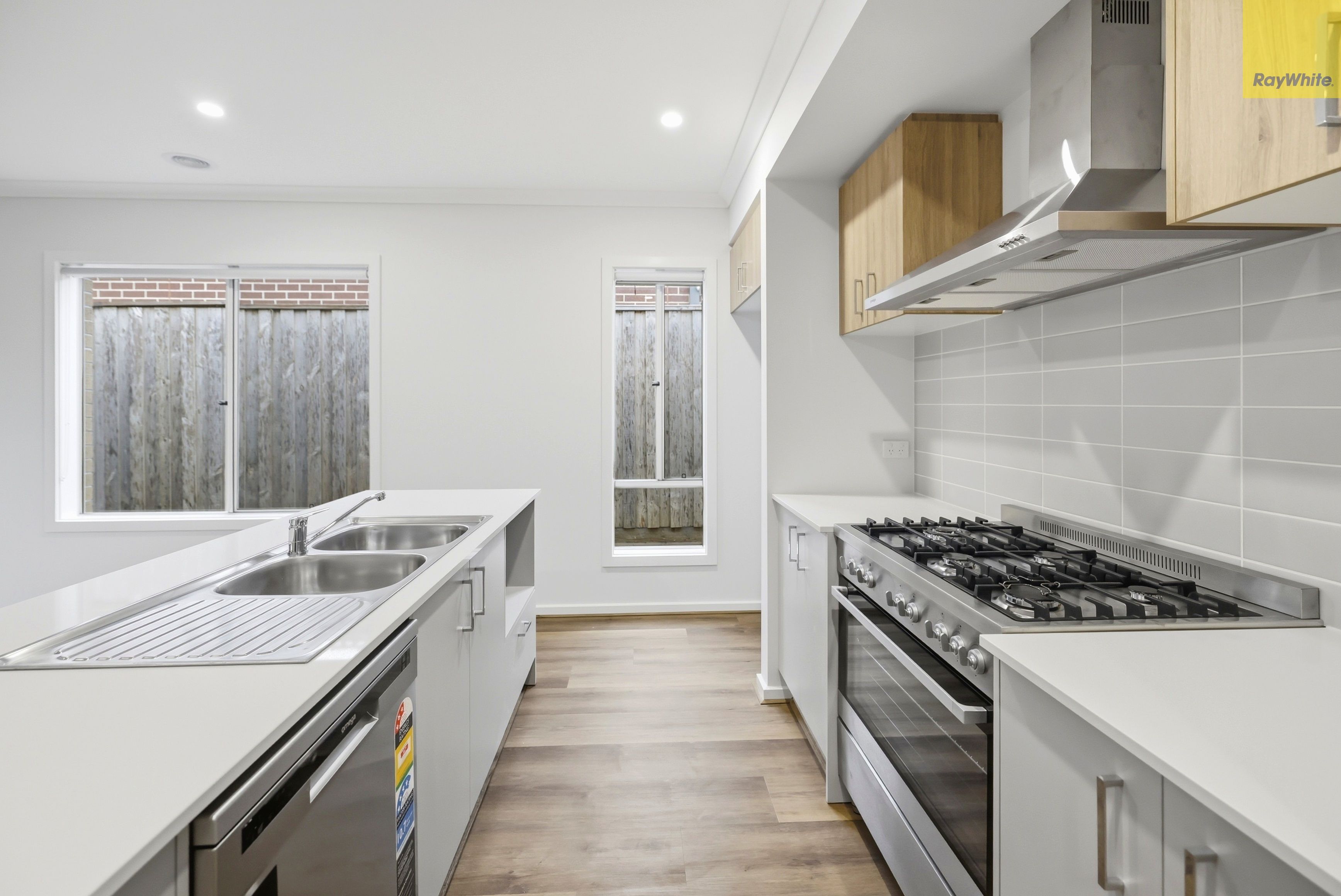 20 Holman Crescent, Bacchus Marsh, VIC 3340