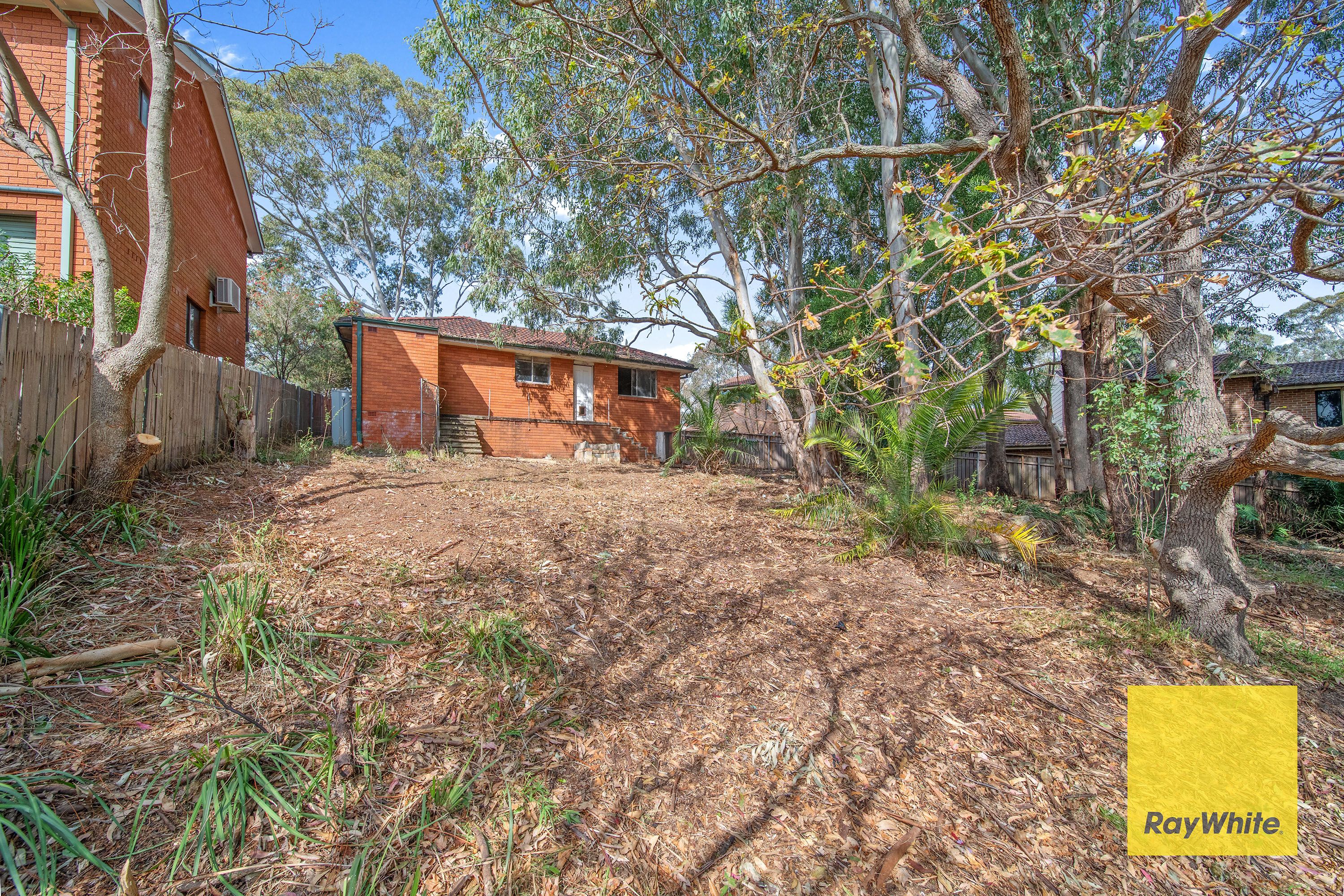 8 Dwyer Crescent, Seven Hills, NSW 2147 - House for Sale - Ray White ...