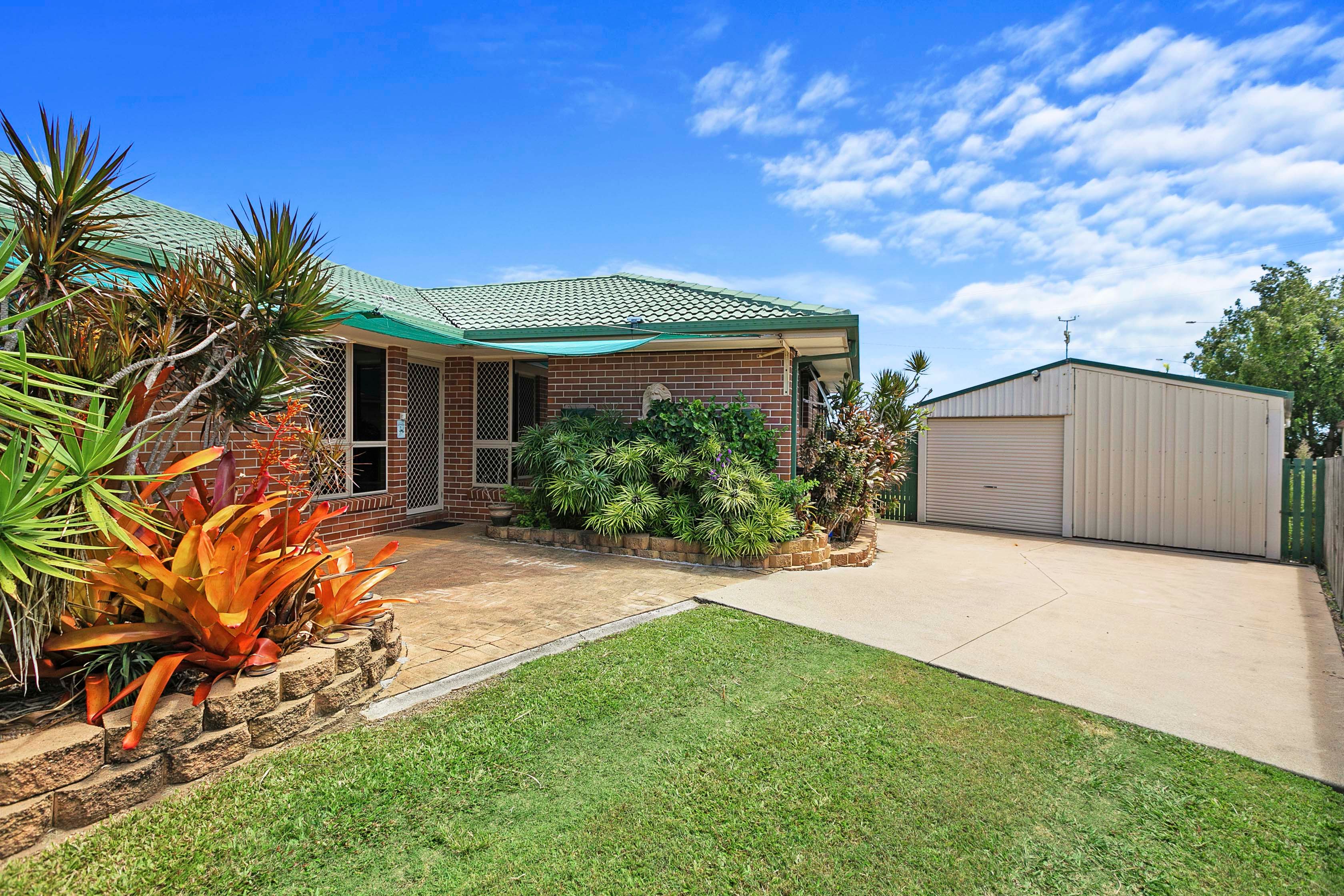 24 Masters Court, Urraween, QLD 4655