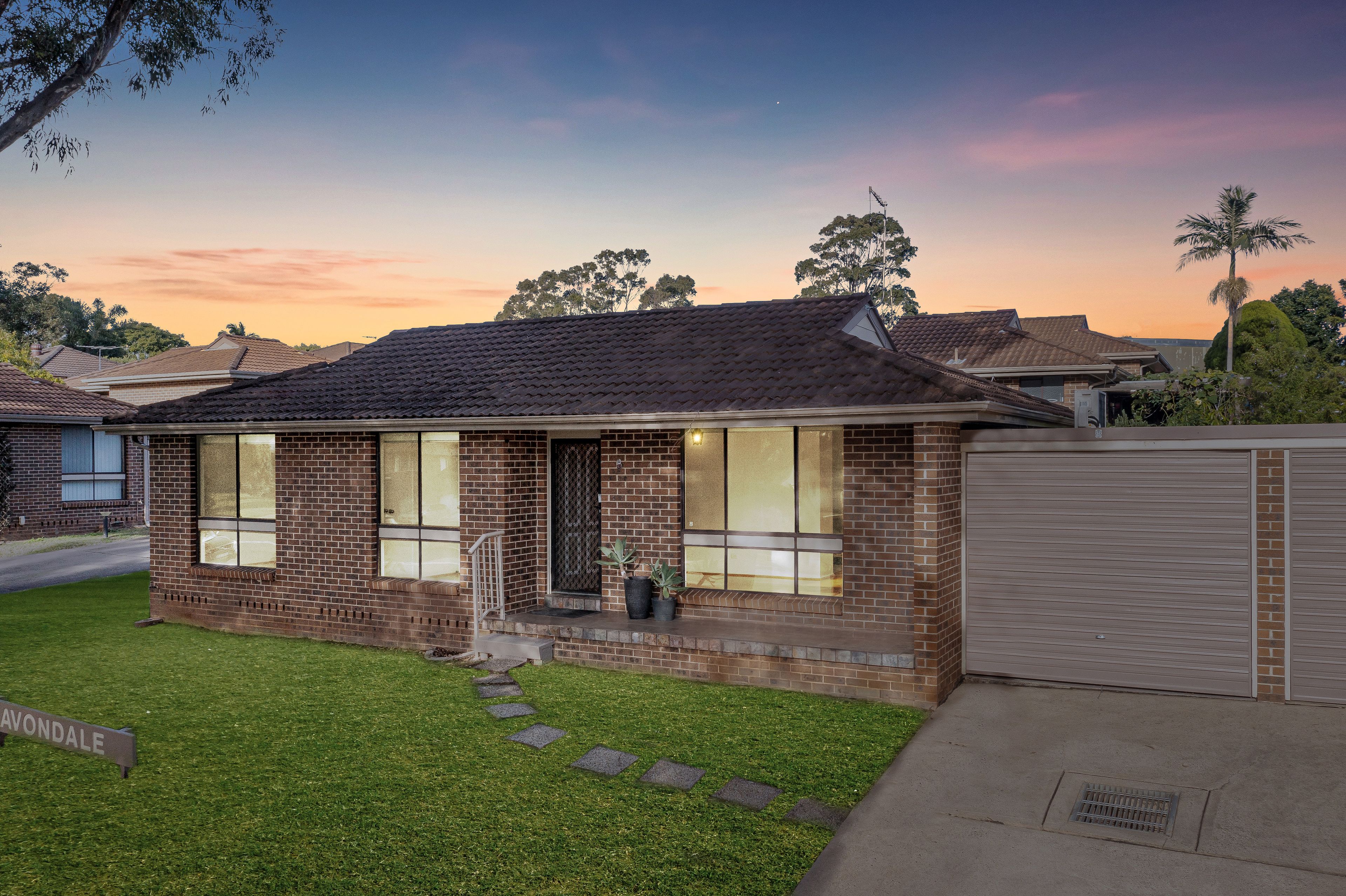 211 Oxford Road, Ingleburn NSW 2565
