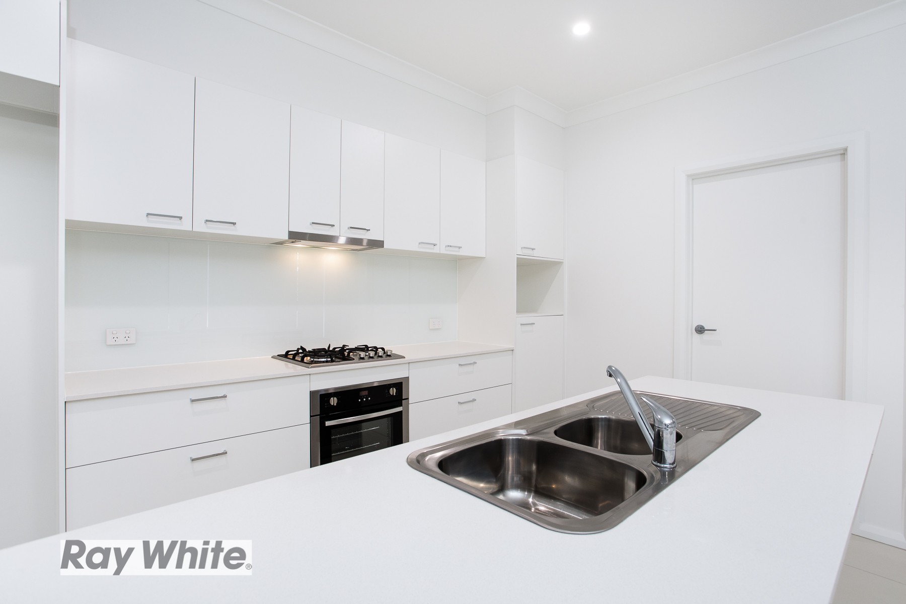 4 Chambers Street, Mango Hill, QLD 4509