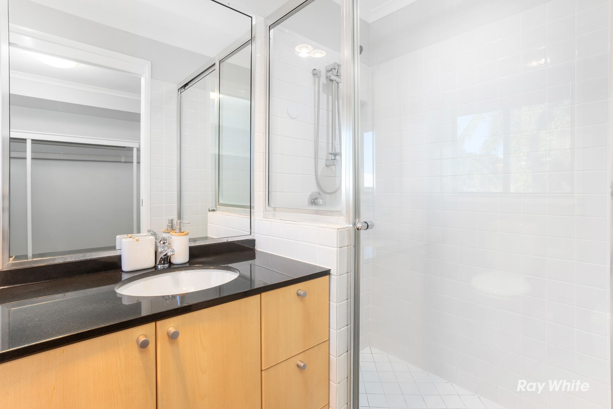 8 Jarman Street — photo 11 of 22