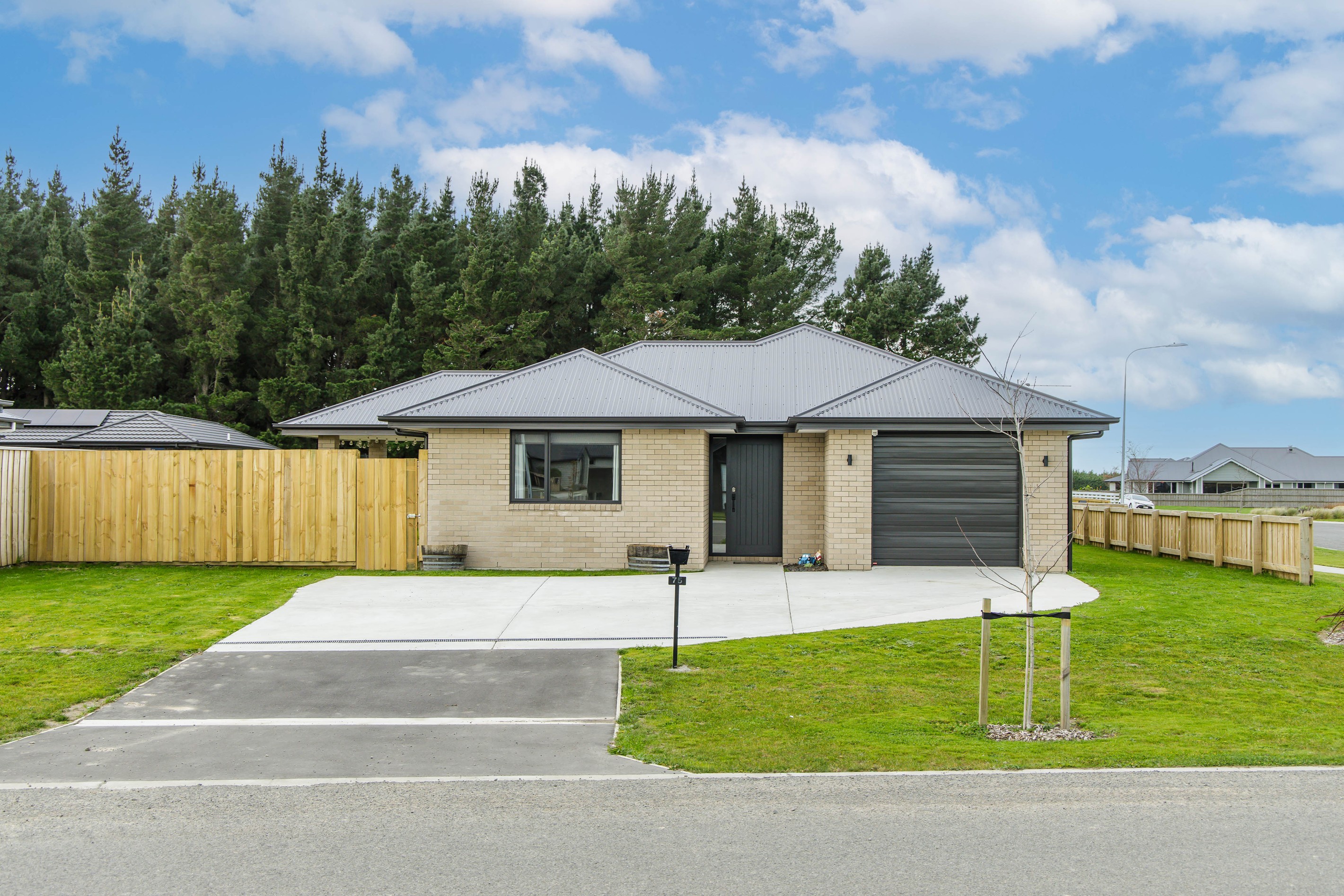 75 Hilton Drive, Amberley, Hurunui District