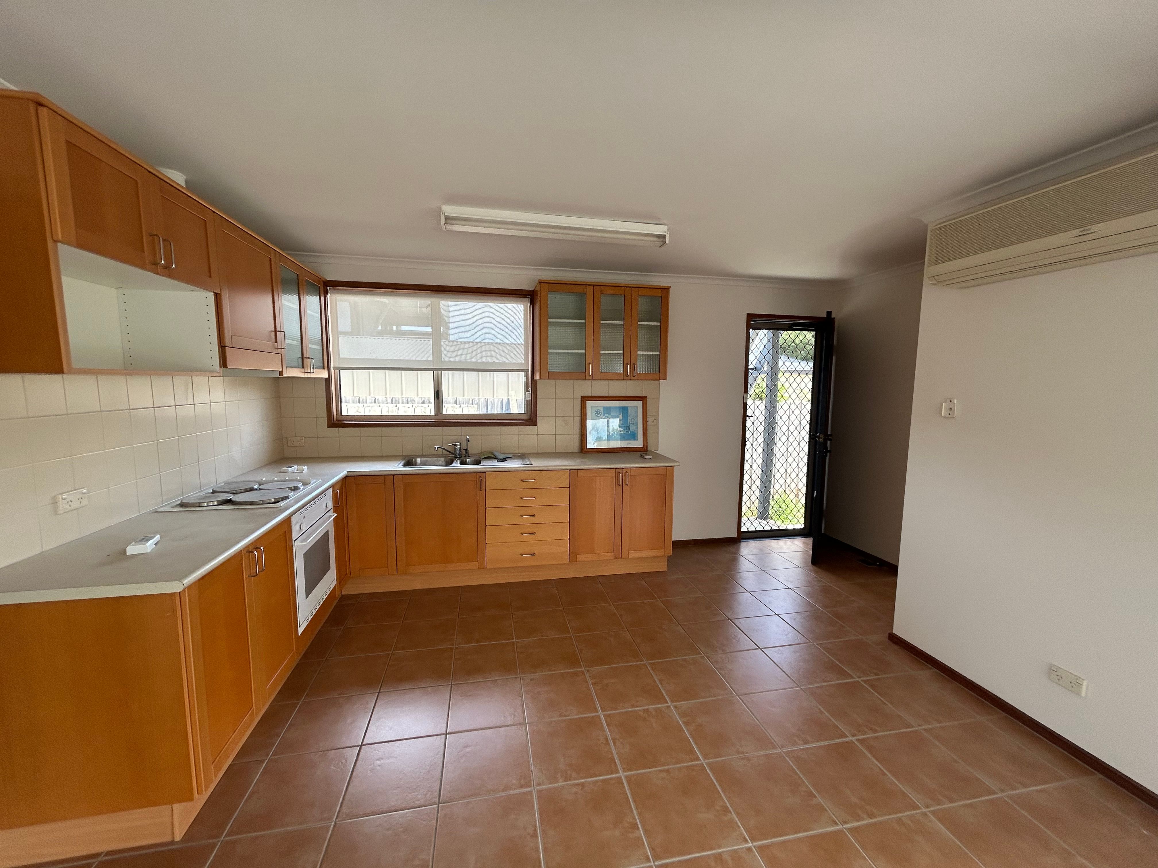 10B Paul Street — photo 6 of 11