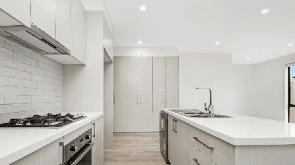 2/81 Sladen Street, Cranbourne, VIC 3977