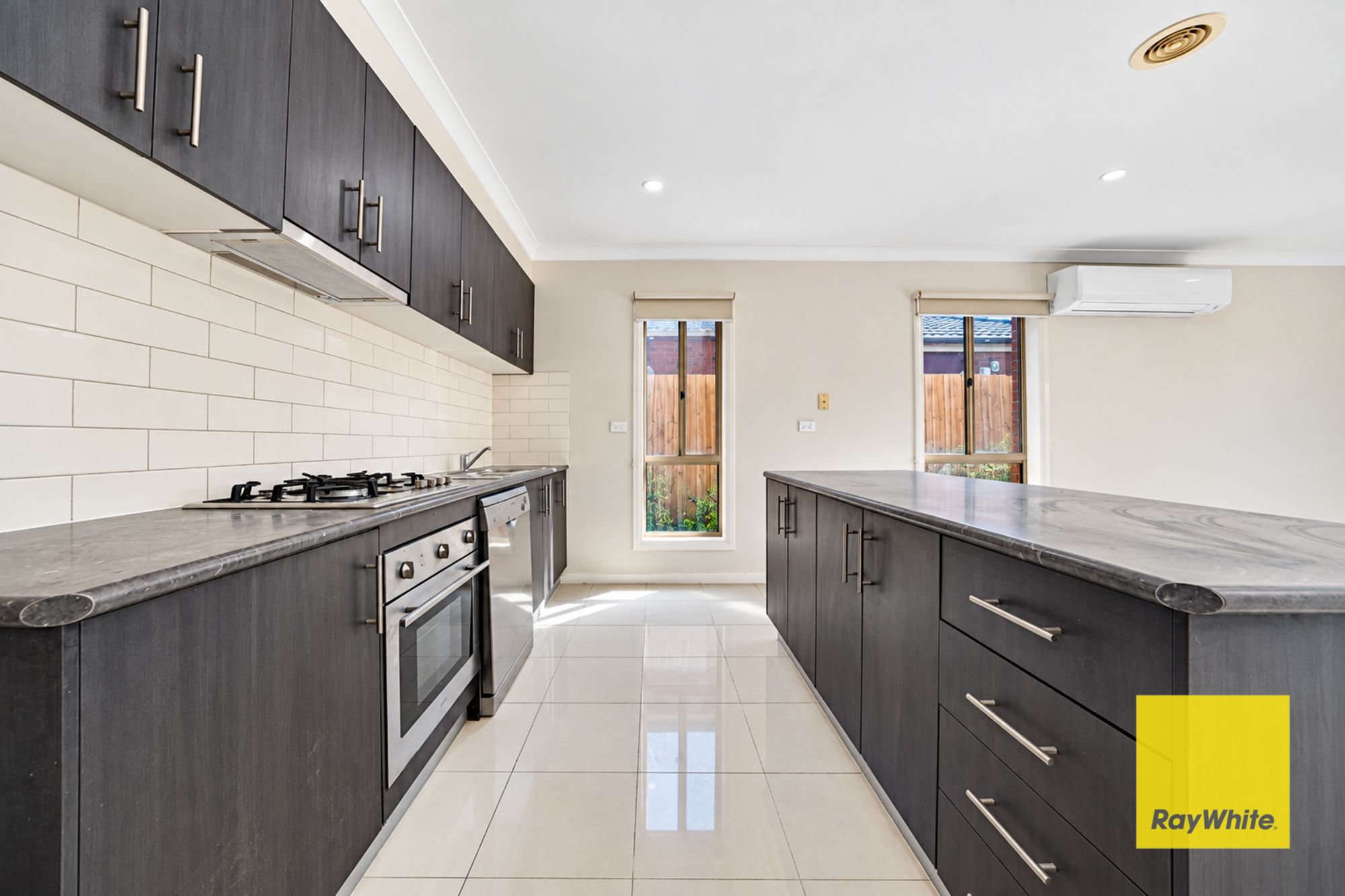 12 Tony Drive — photo 11 of 15