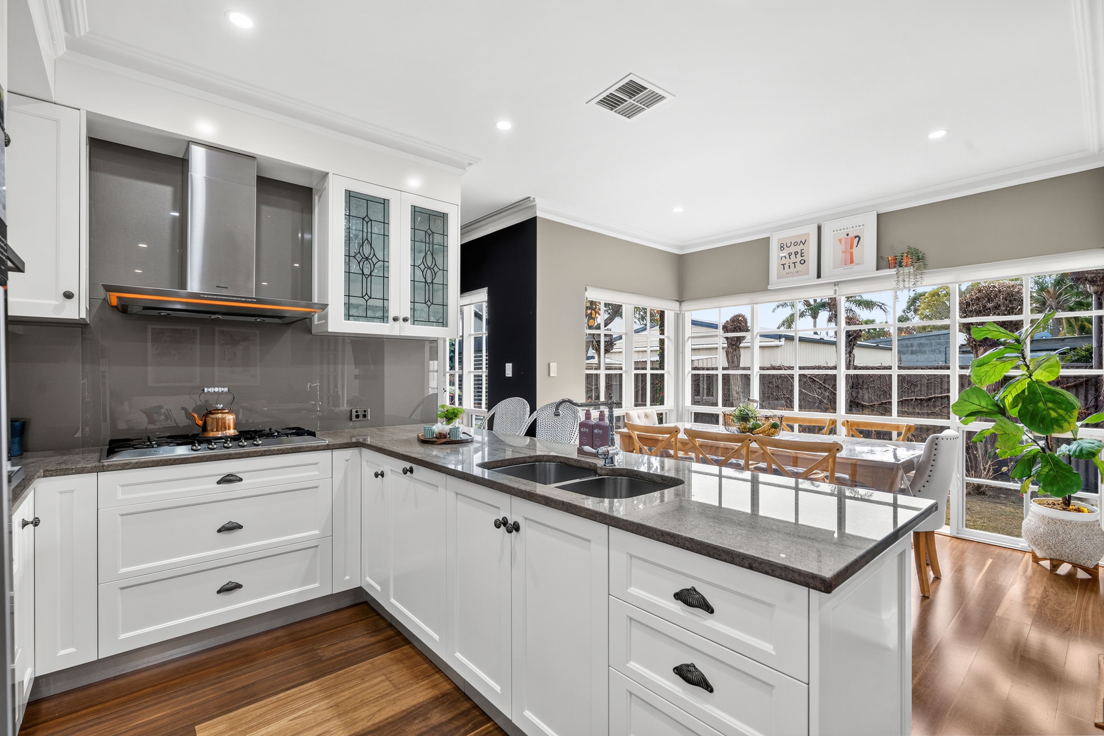 1 Bassi Street, Marion, SA 5043