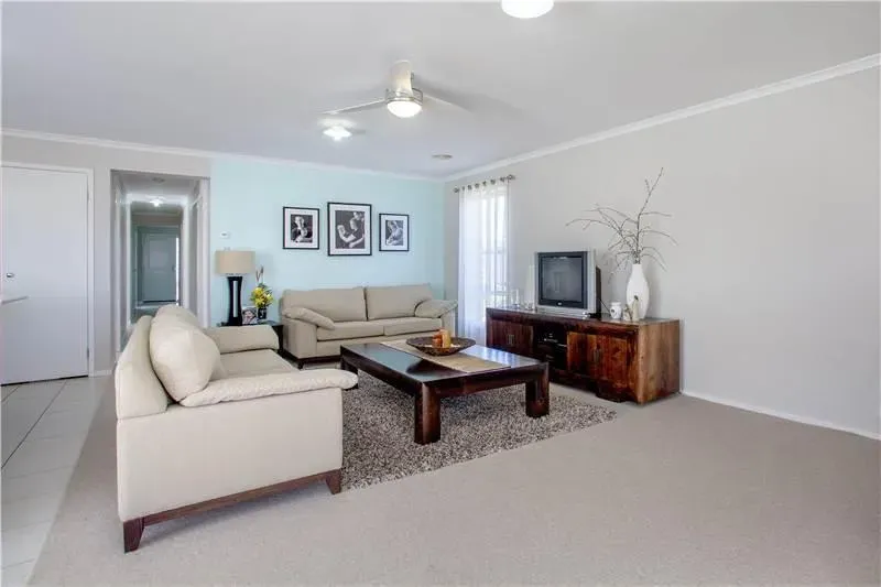 32 Nigella Avenue — photo 7 of 11