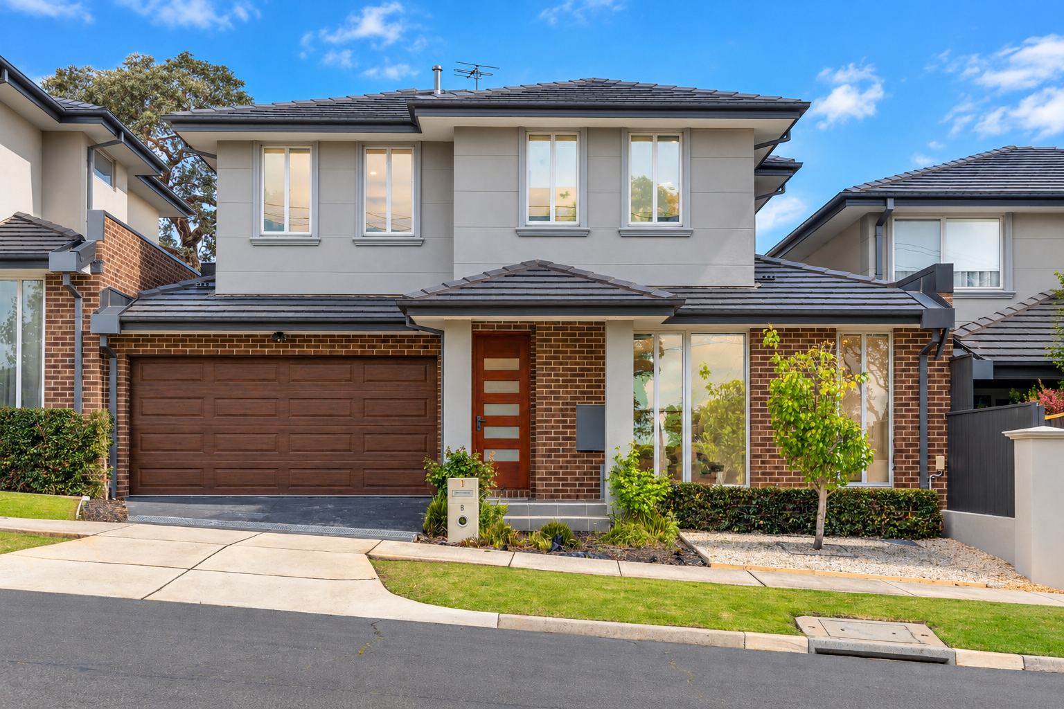 1B Leonard Street — photo from Ray White Oakleigh