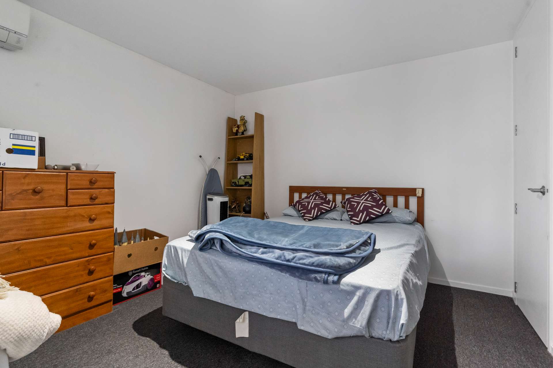 60 Malaspina Place photo 6