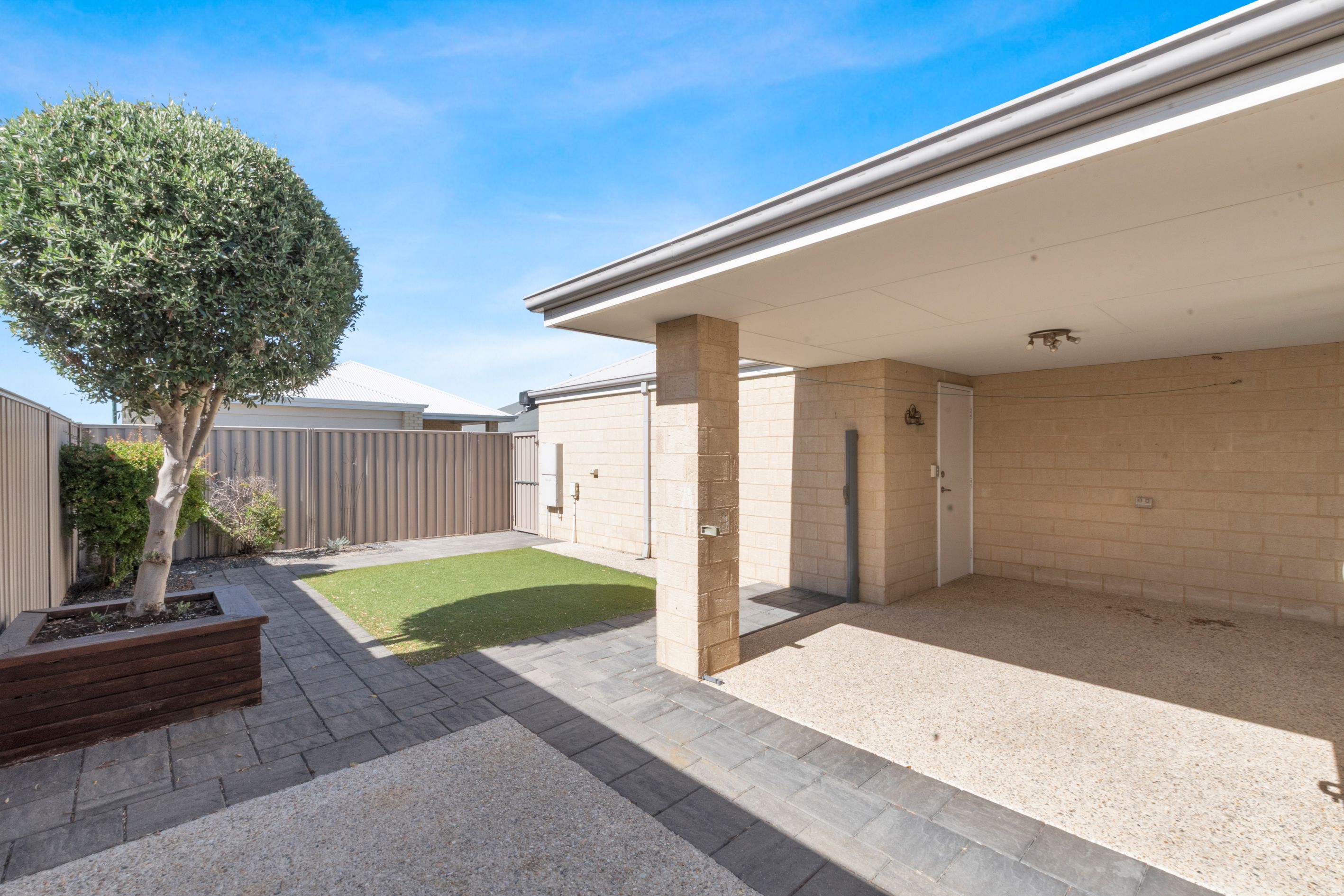 7 Canter Lane — photo 17 of 19