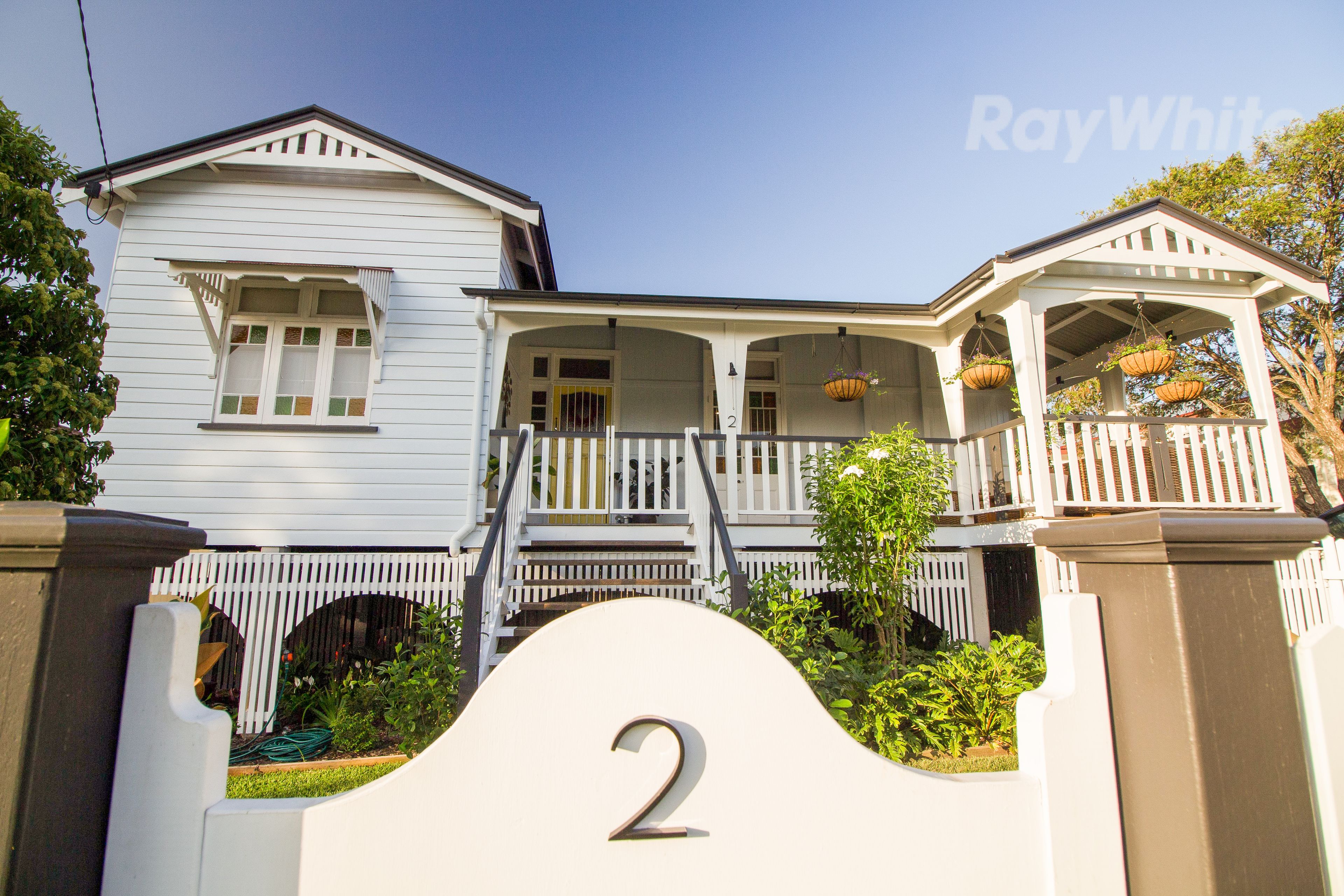 2 Sloman Street, Booval, QLD 4304