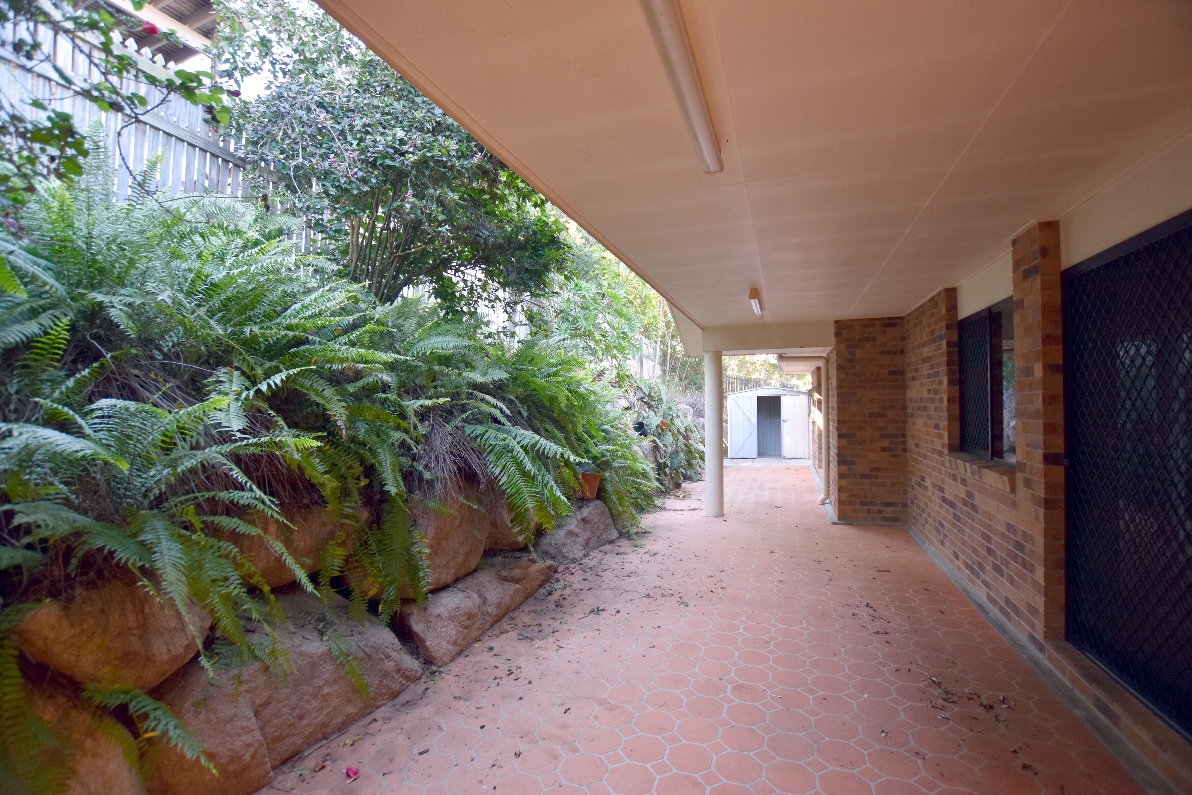 4 Cassia Court, Kin Kora, QLD 4680