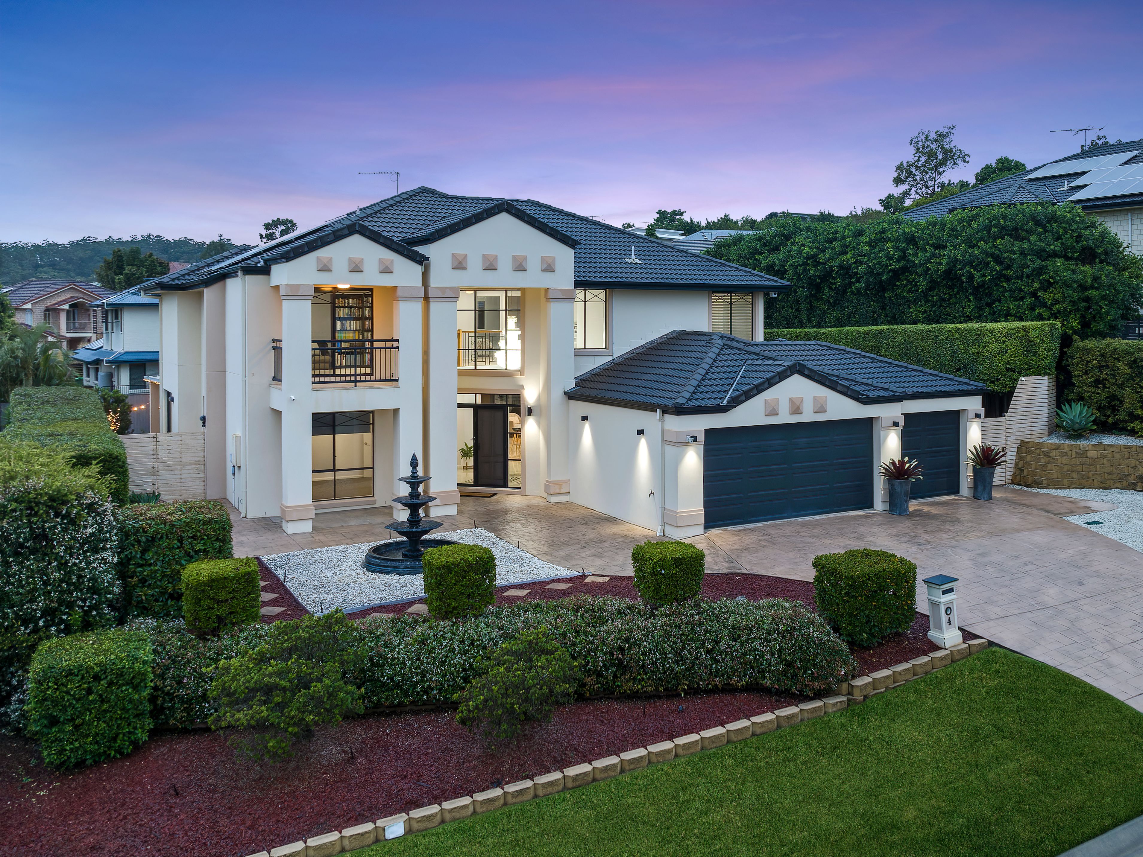 4 Myrtle Crescent, Brookwater QLD 4300
