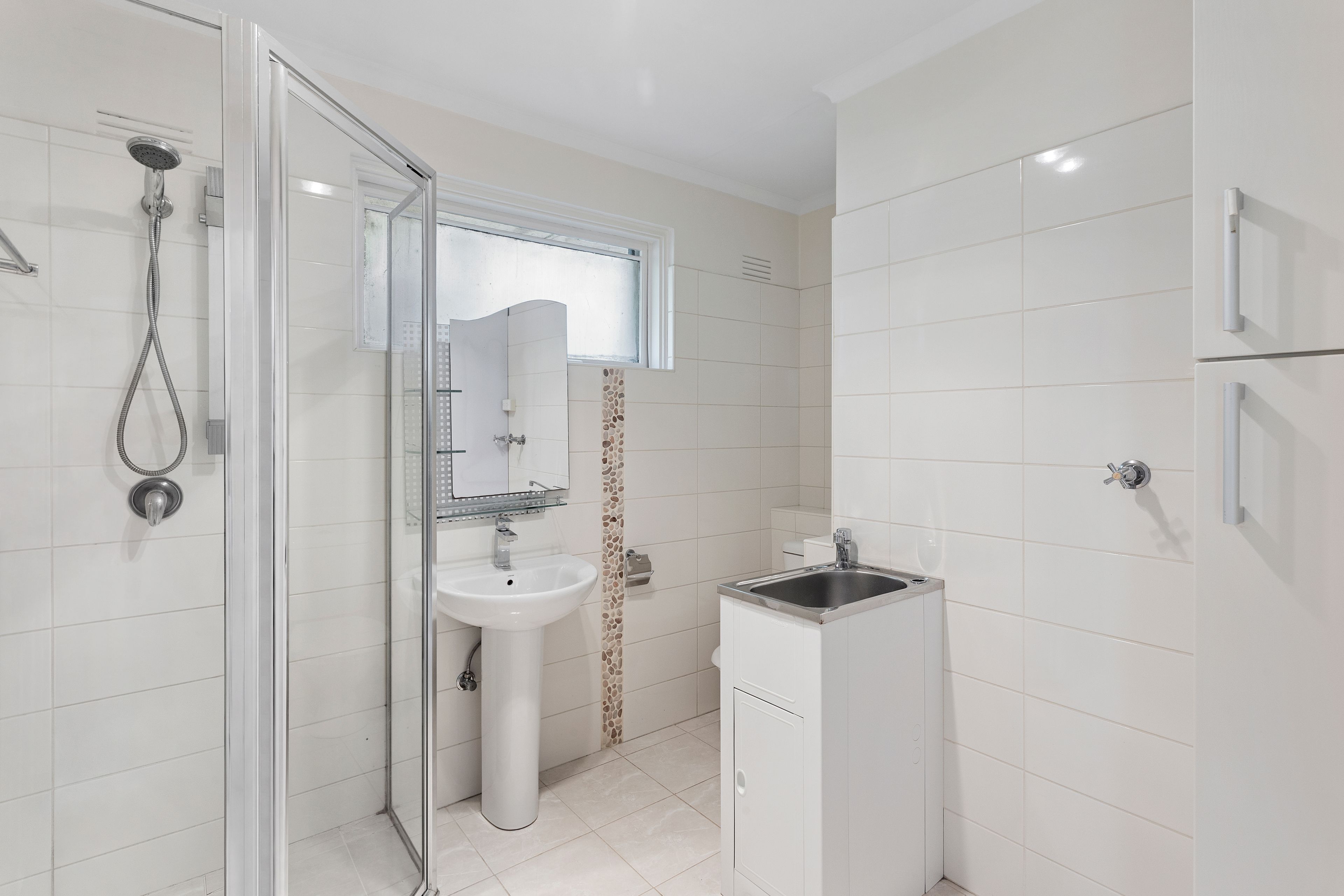 3/9 Towerhill Road — photo 10 of 11