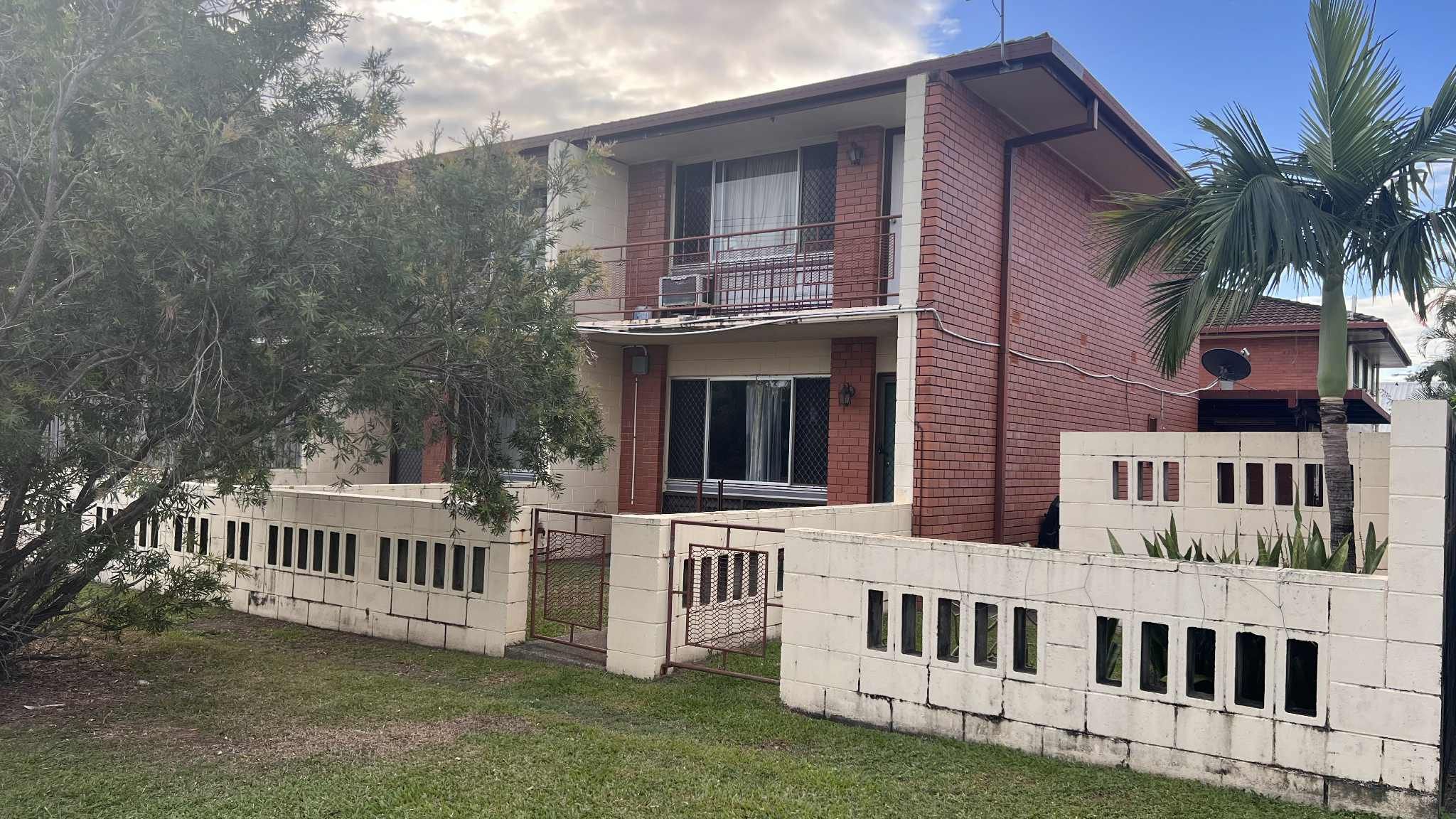 95 Hugh Street, West End QLD 4810