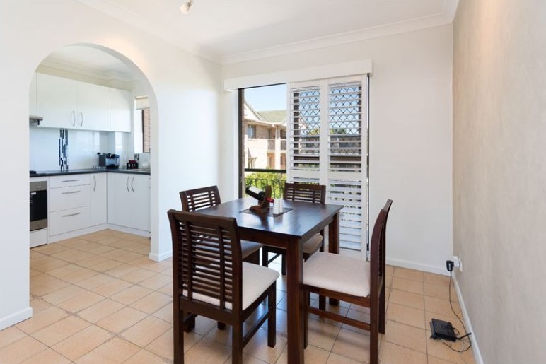 4/11 Weston Street, Coorparoo, QLD 4151