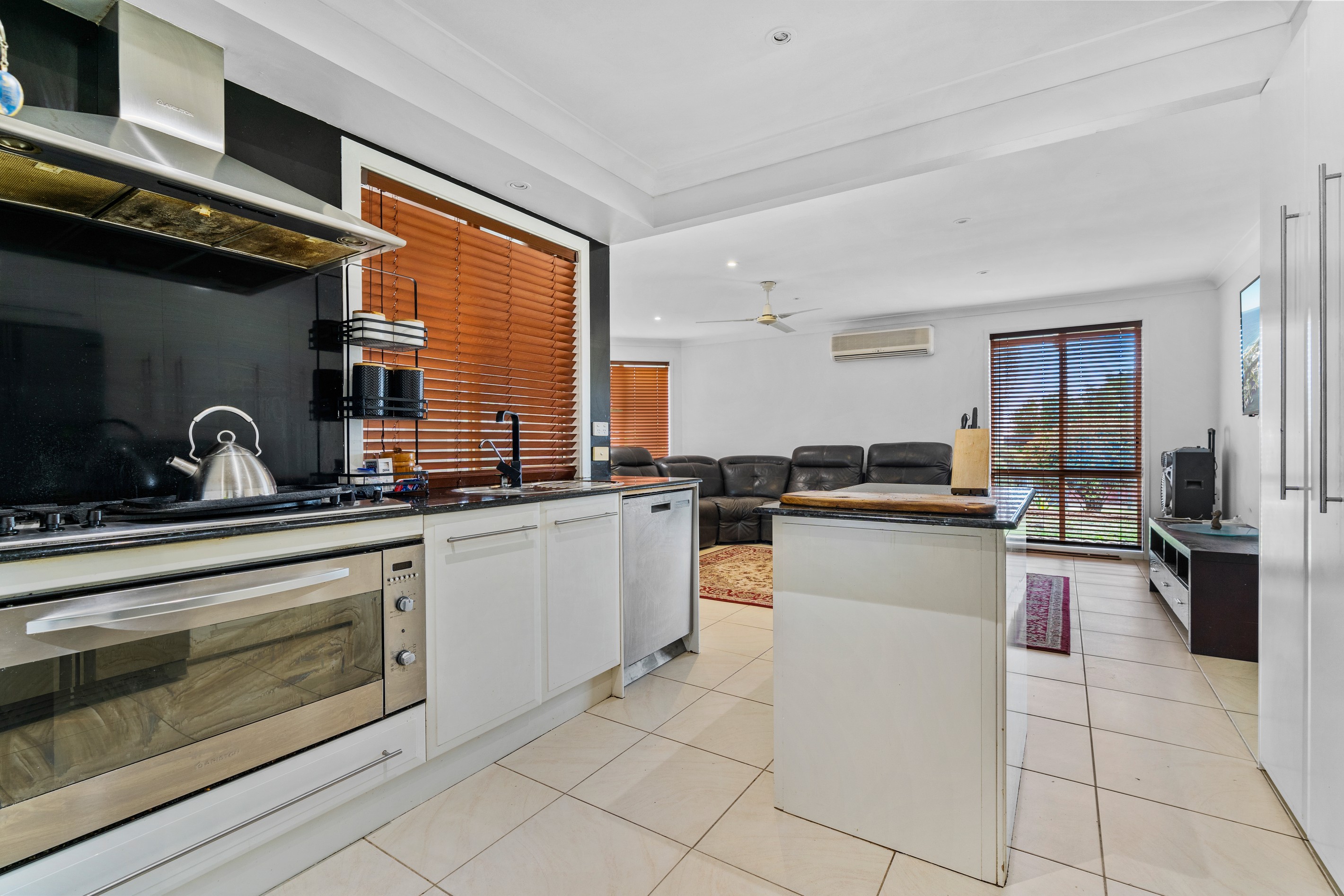 2 Numbat Place, Buxton, NSW 2571