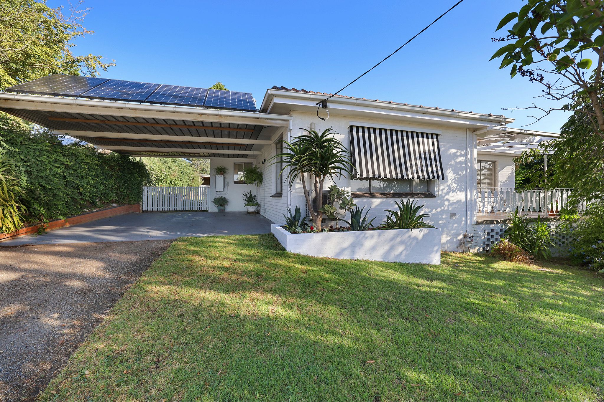 2 Albert Road, Drouin, VIC 3818