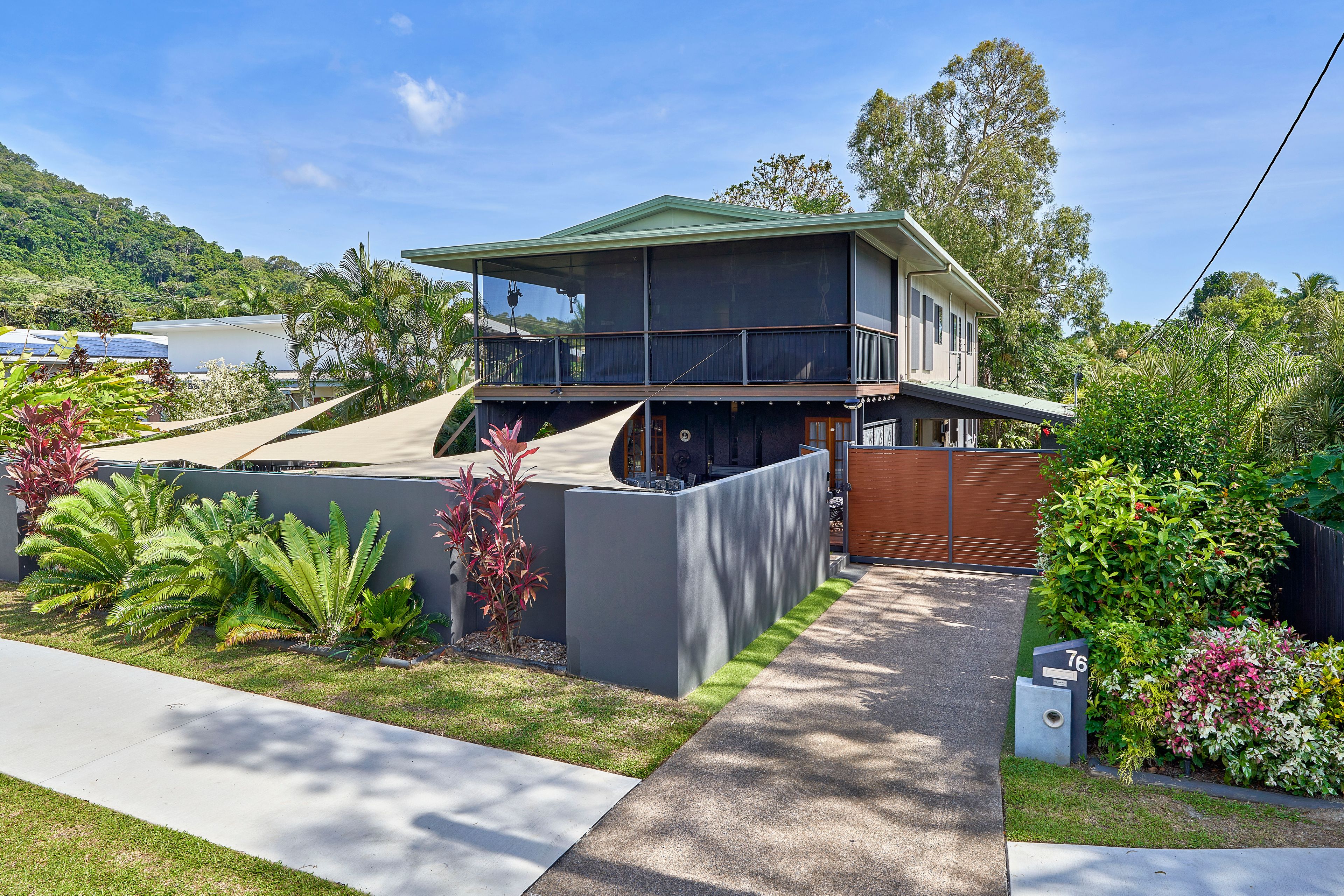 2/76 Veivers Road, Palm Cove, QLD 4879