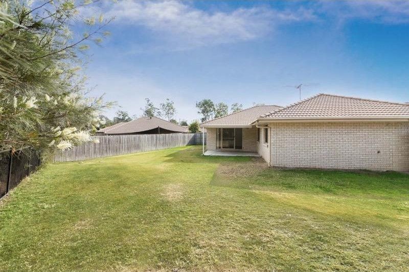 18 Honeygem Place, FLAGSTONE, QLD 4280