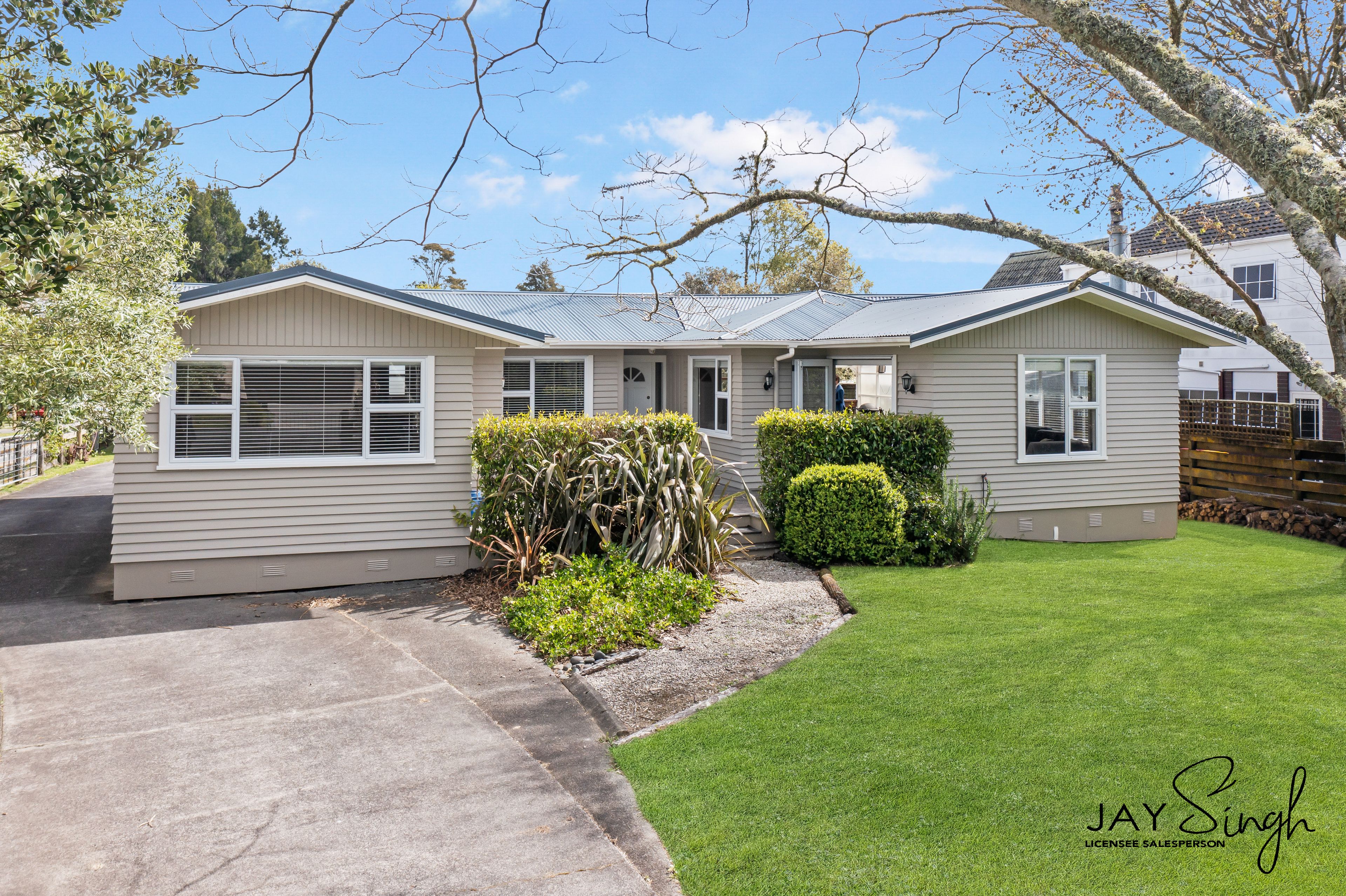 15 Monument Road, Clevedon, Manukau City