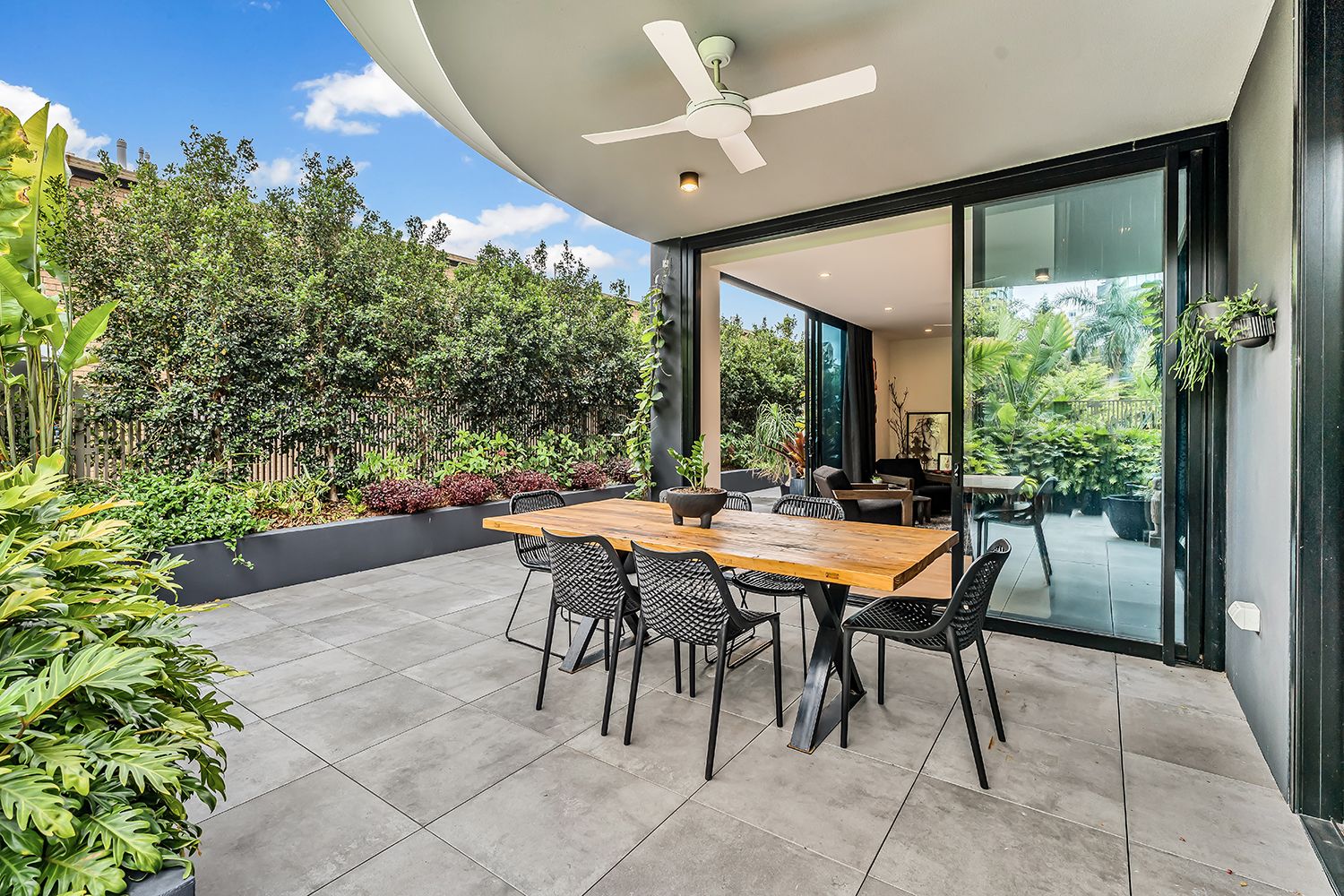 1/20 Castlebar Street, Kangaroo Point, QLD 4169