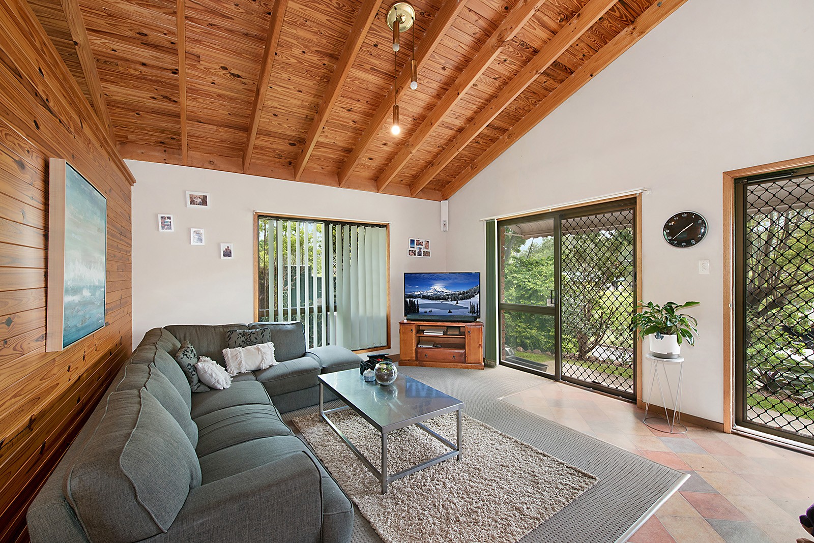84 Pareena Crescent, Mansfield, QLD 4122