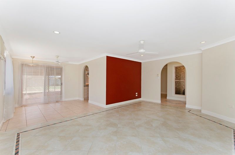 22 Tottenham Court, Kirwan, QLD 4817