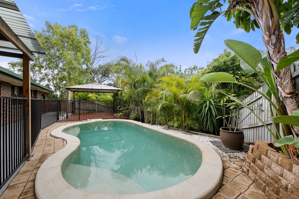 5 Surveyor Street, Seventeen Mile Rocks, QLD 4073