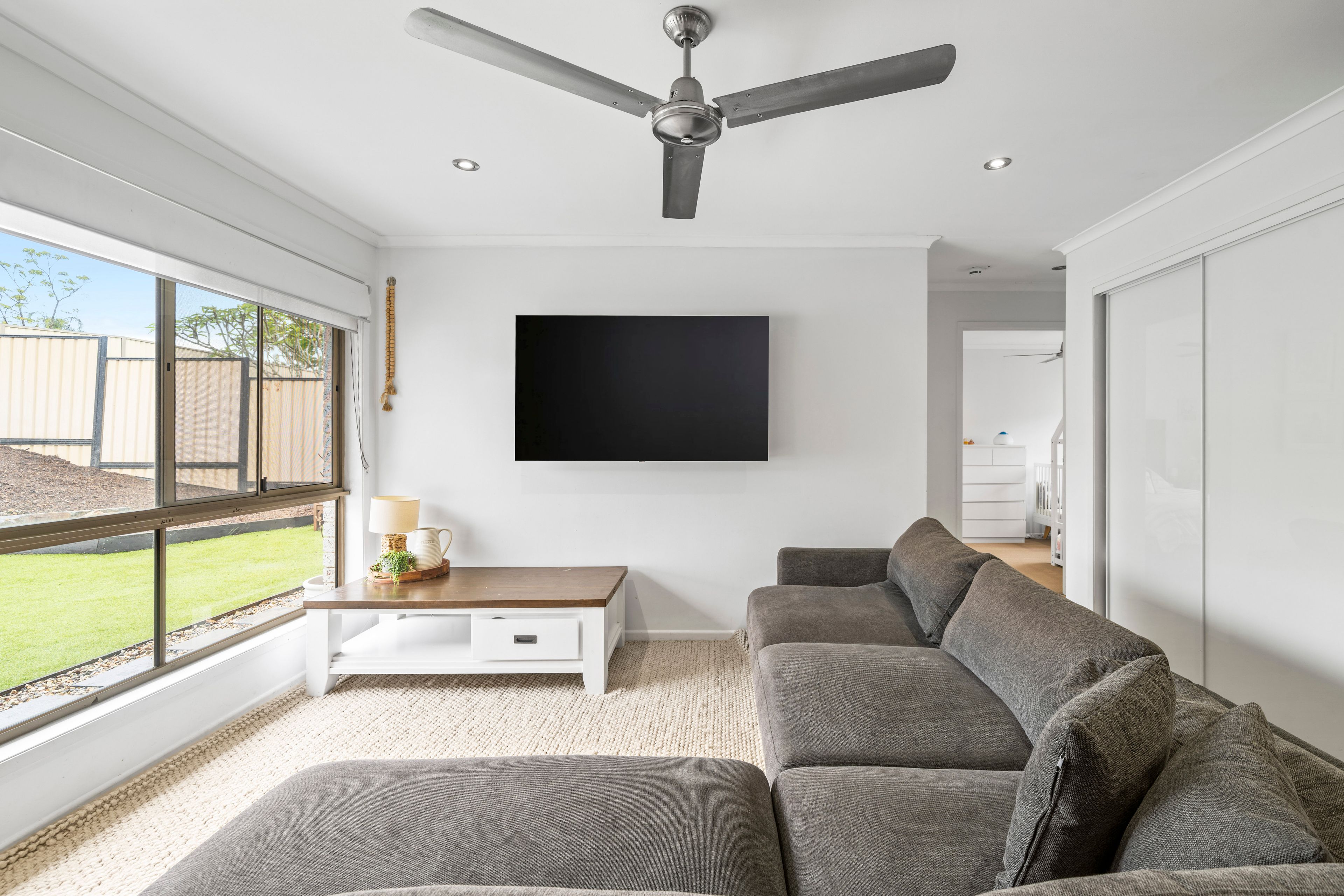 2/12 Paramount Place, Oxenford, QLD 4210